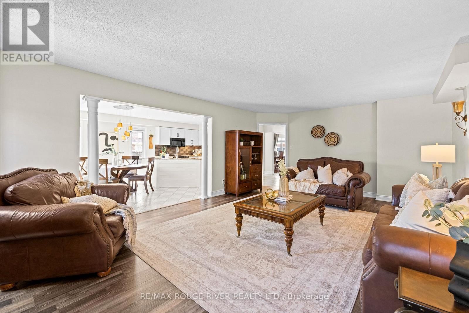 9 CLAYTON CRESCENT Image 13