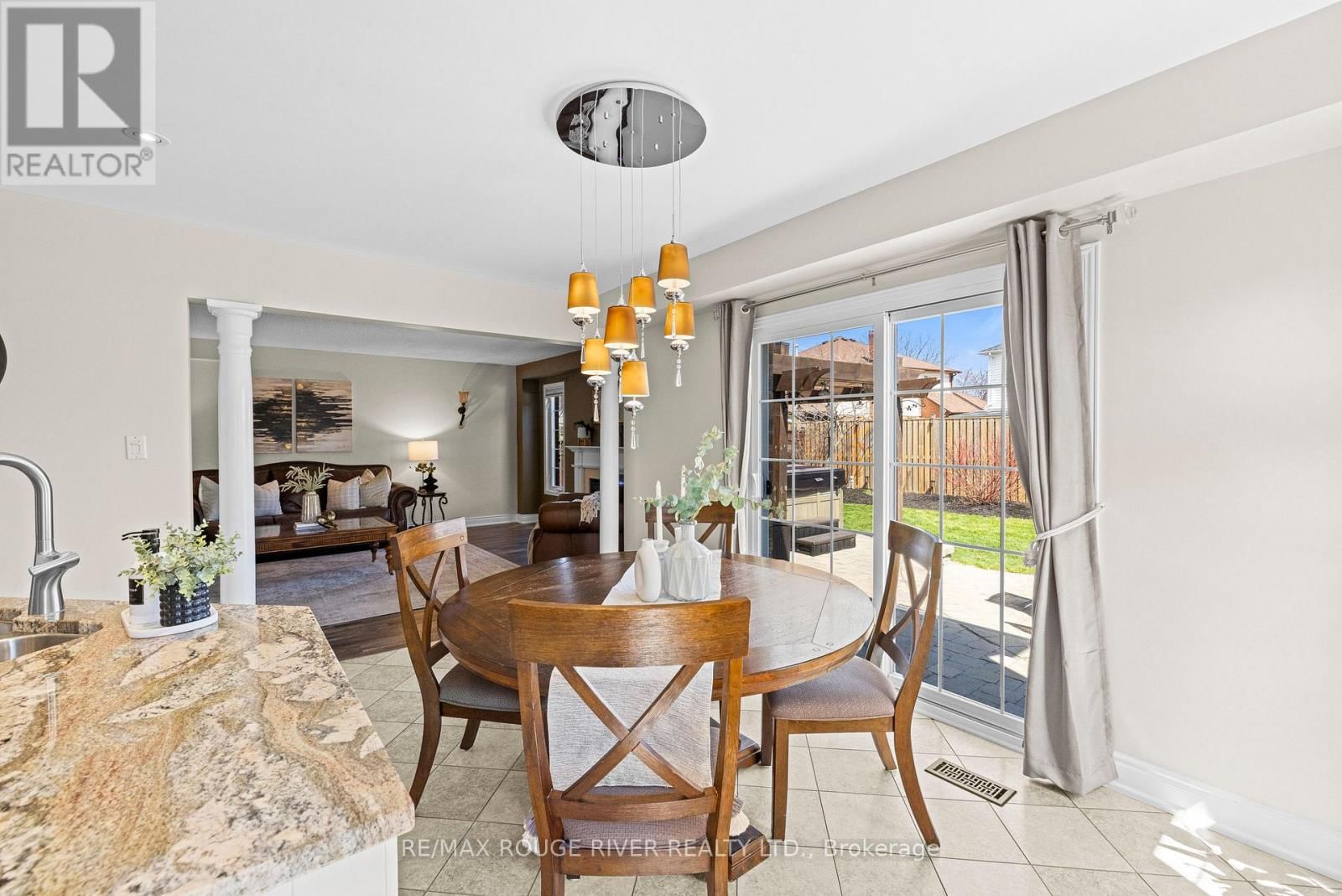 9 CLAYTON CRESCENT Image 16