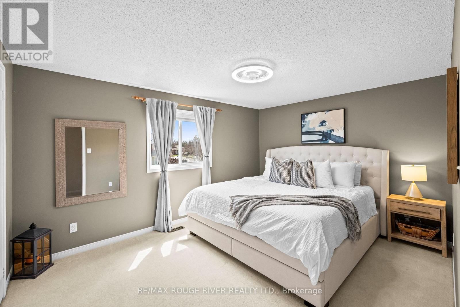 9 CLAYTON CRESCENT Image 26