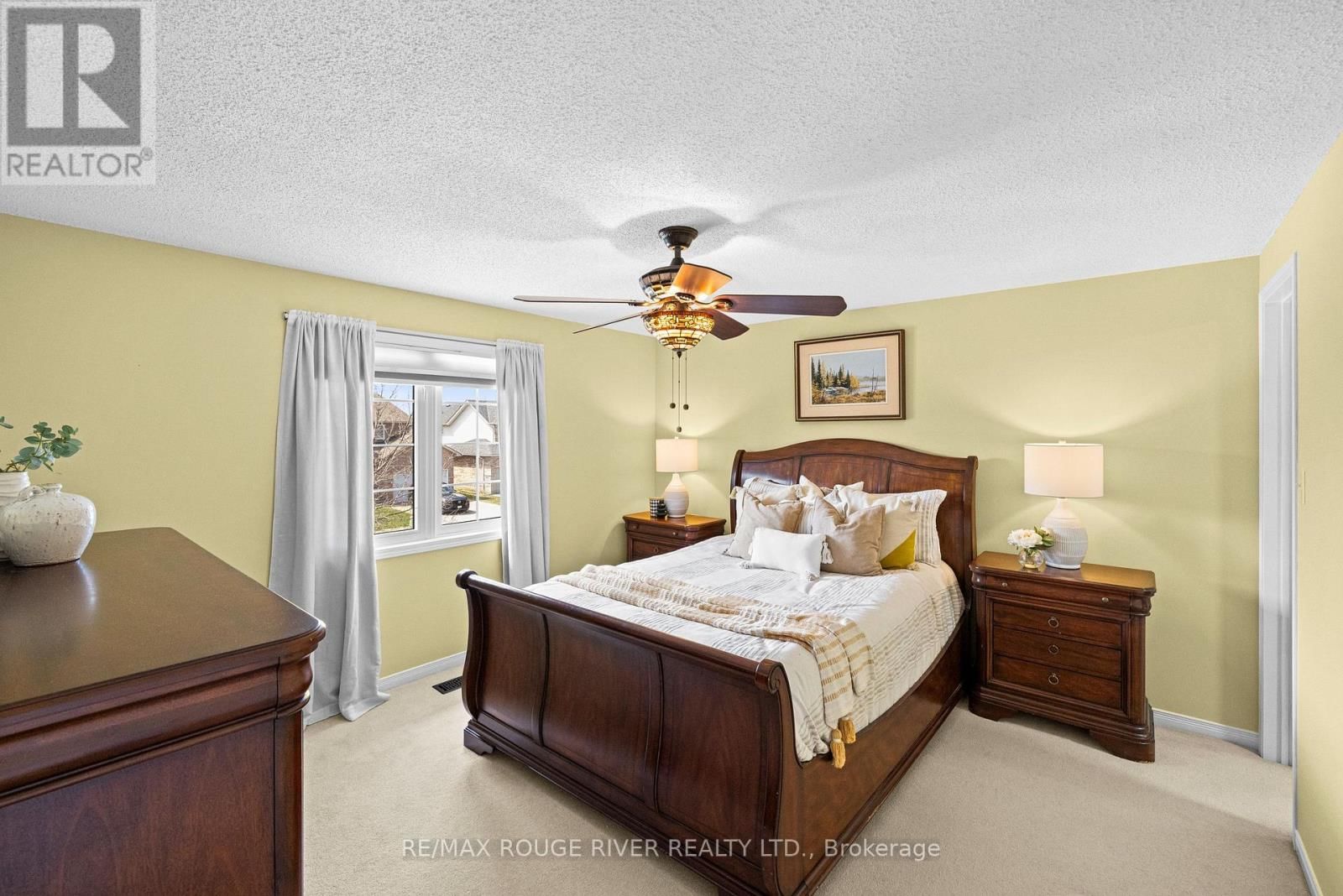 9 CLAYTON CRESCENT Image 29