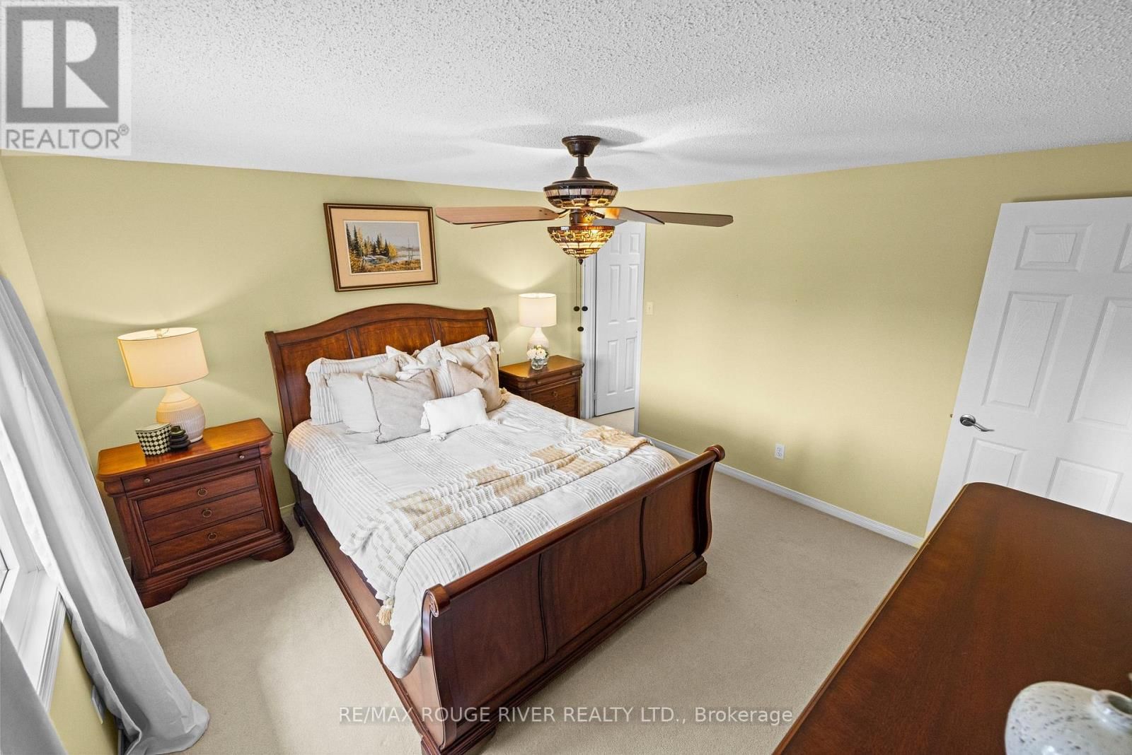 9 CLAYTON CRESCENT Image 30