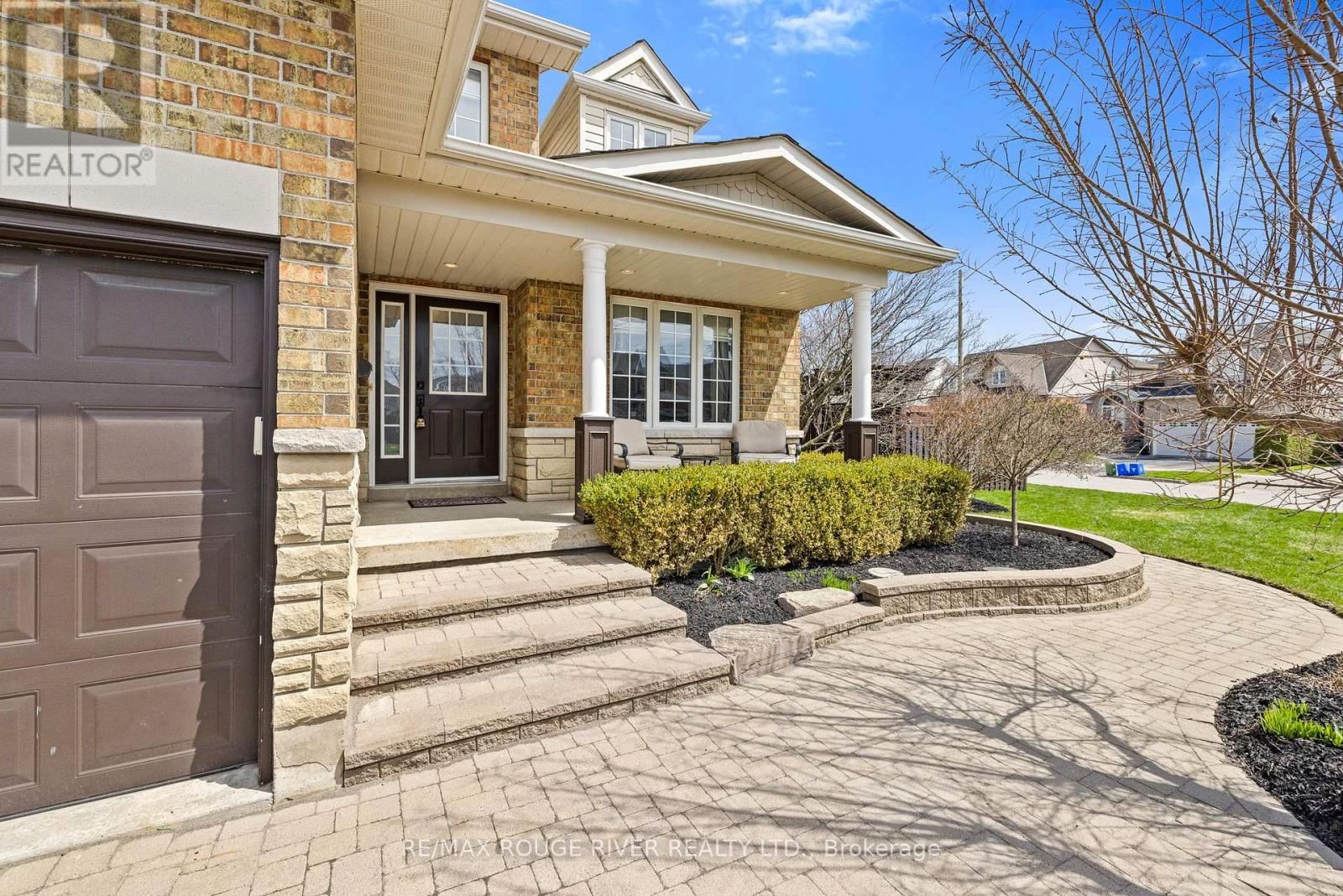 9 CLAYTON CRESCENT Image 4