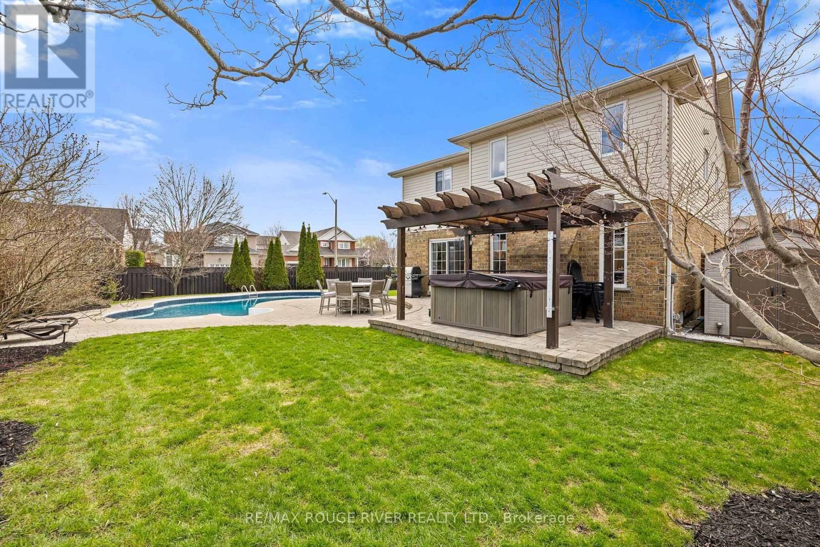 9 CLAYTON CRESCENT Image 40