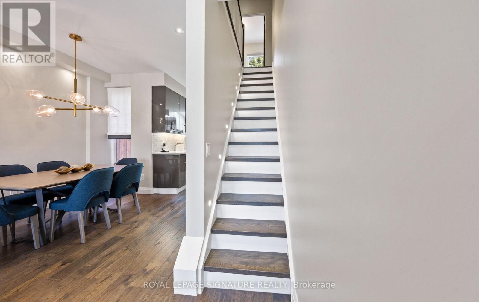 259 BOOTH AVENUE Image 11