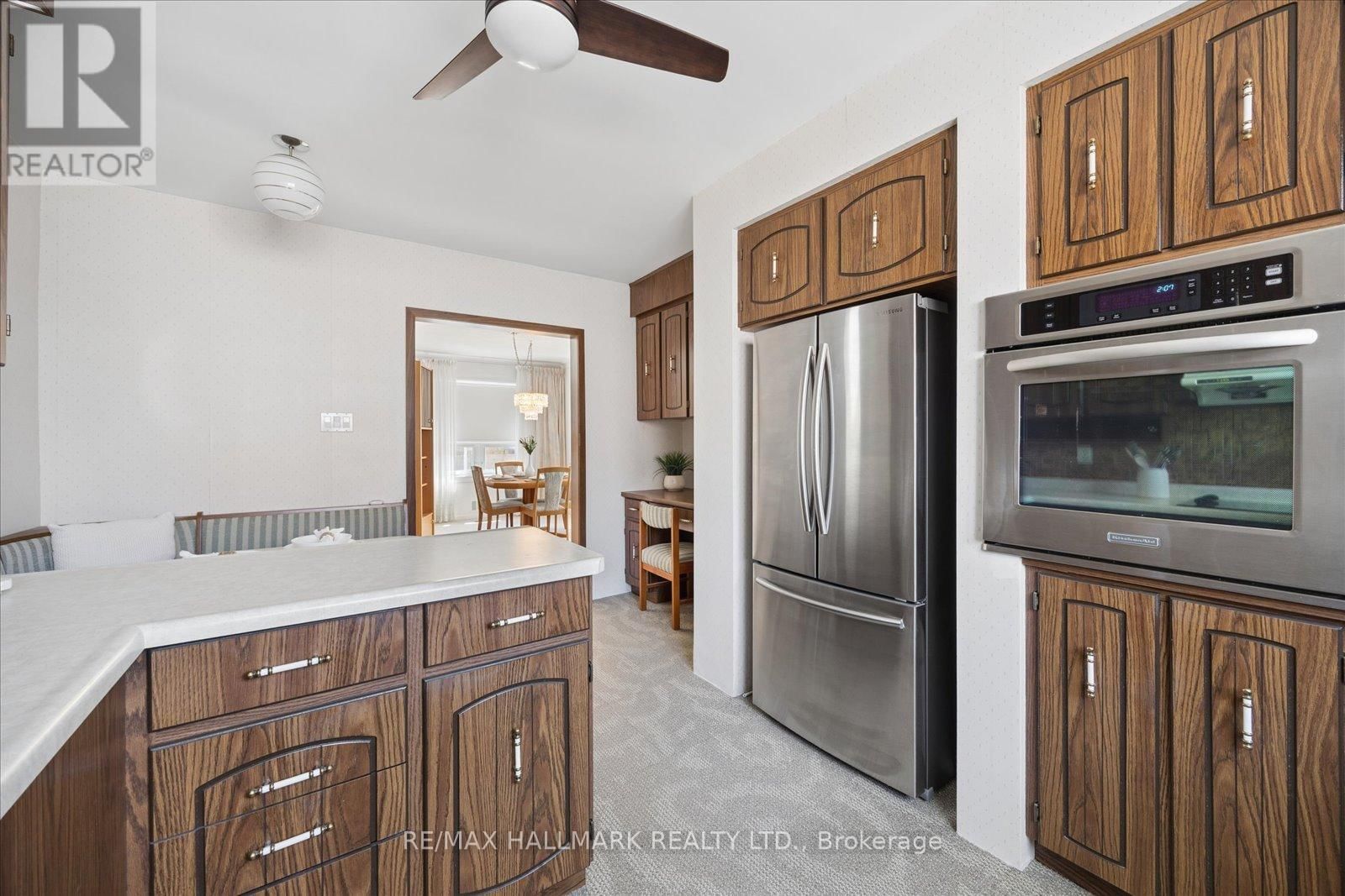 63 MONTVALE DRIVE Image 16