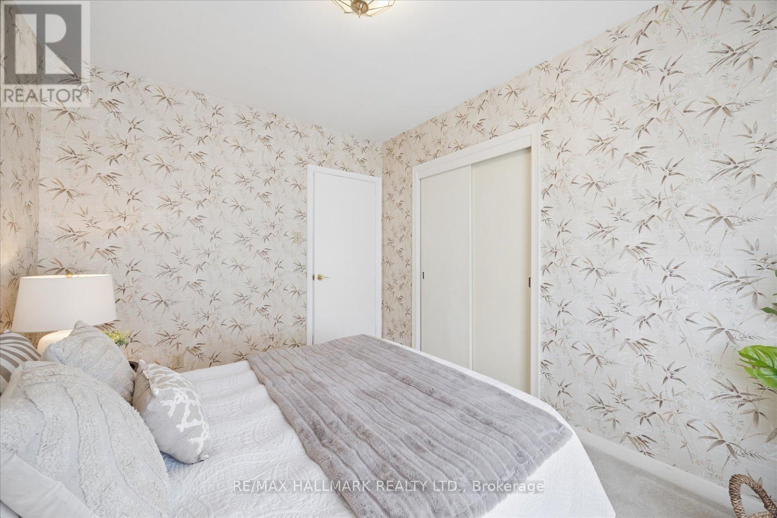 63 MONTVALE DRIVE Image 22