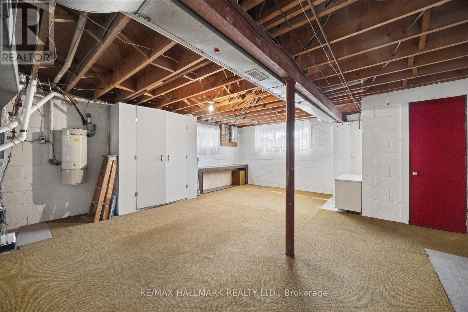 63 MONTVALE DRIVE Image 32