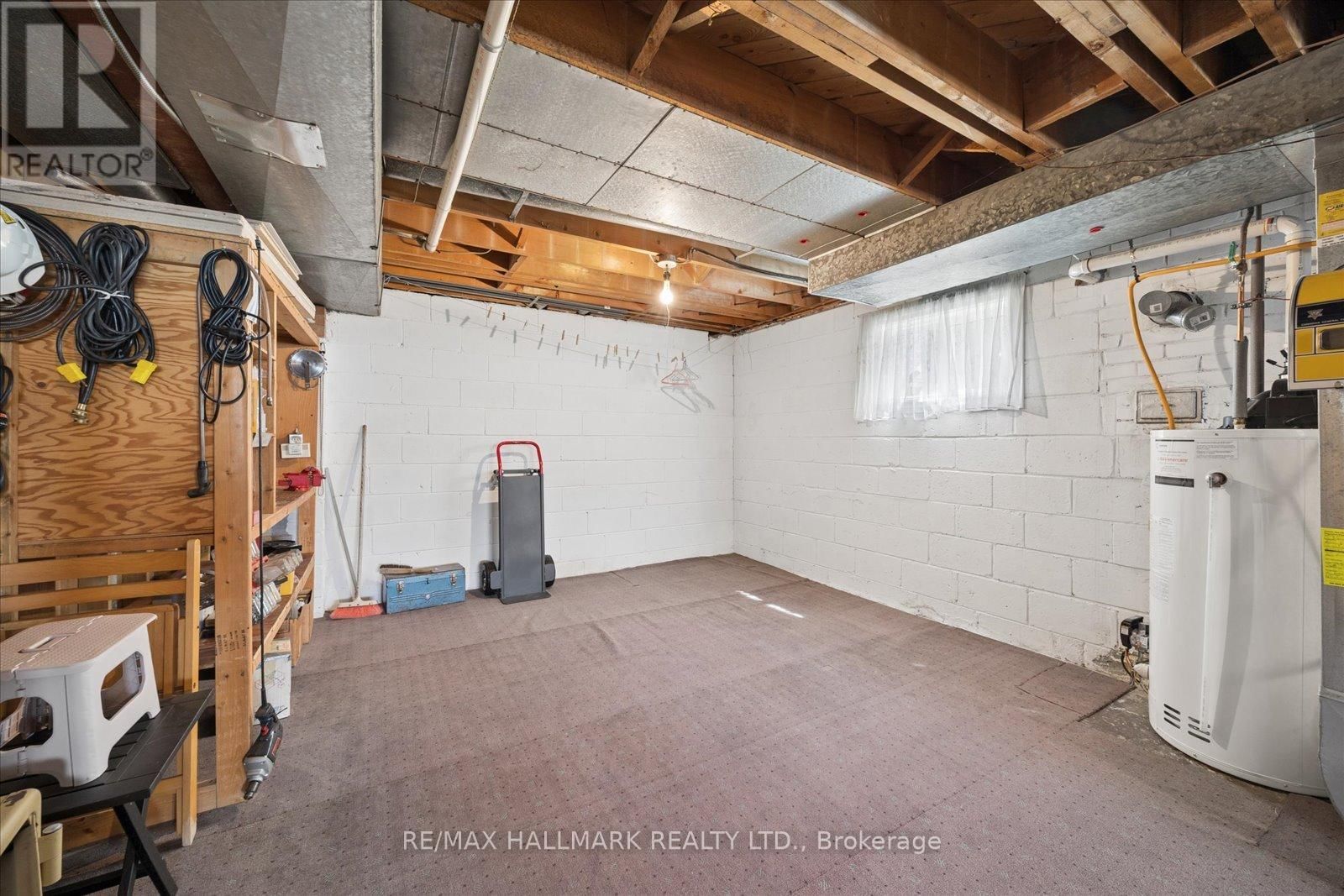 63 MONTVALE DRIVE Image 33