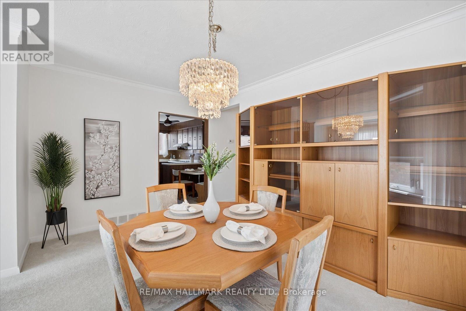 63 MONTVALE DRIVE Image 9