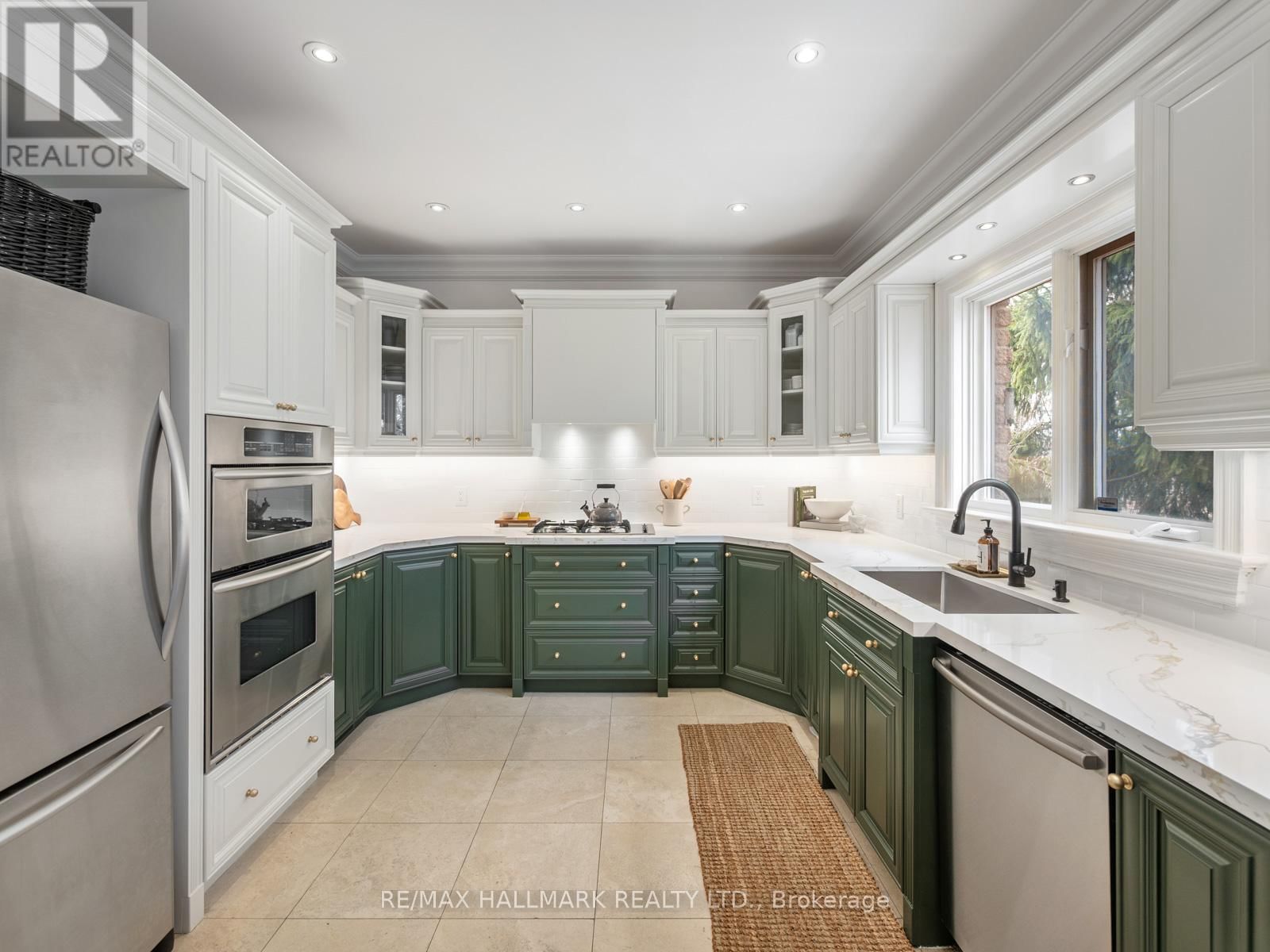 122 HOPEDALE AVENUE Image 16