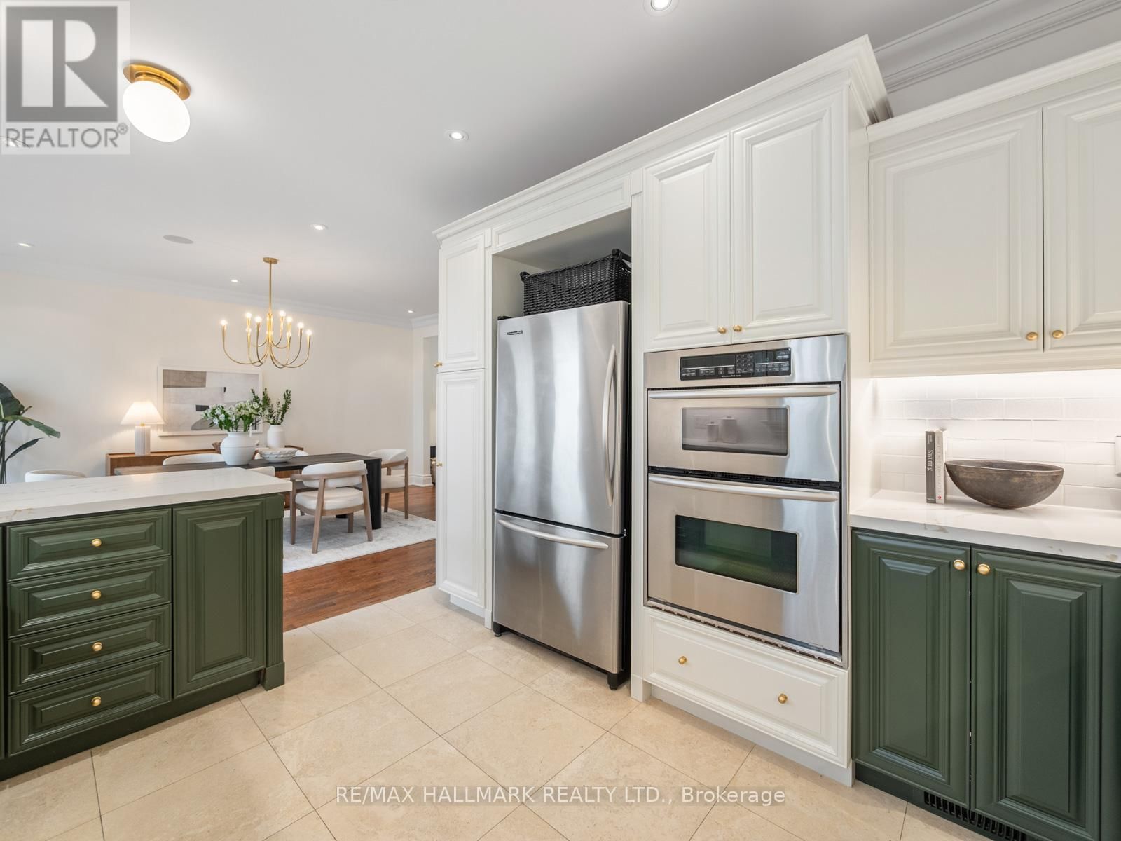 122 HOPEDALE AVENUE Image 18