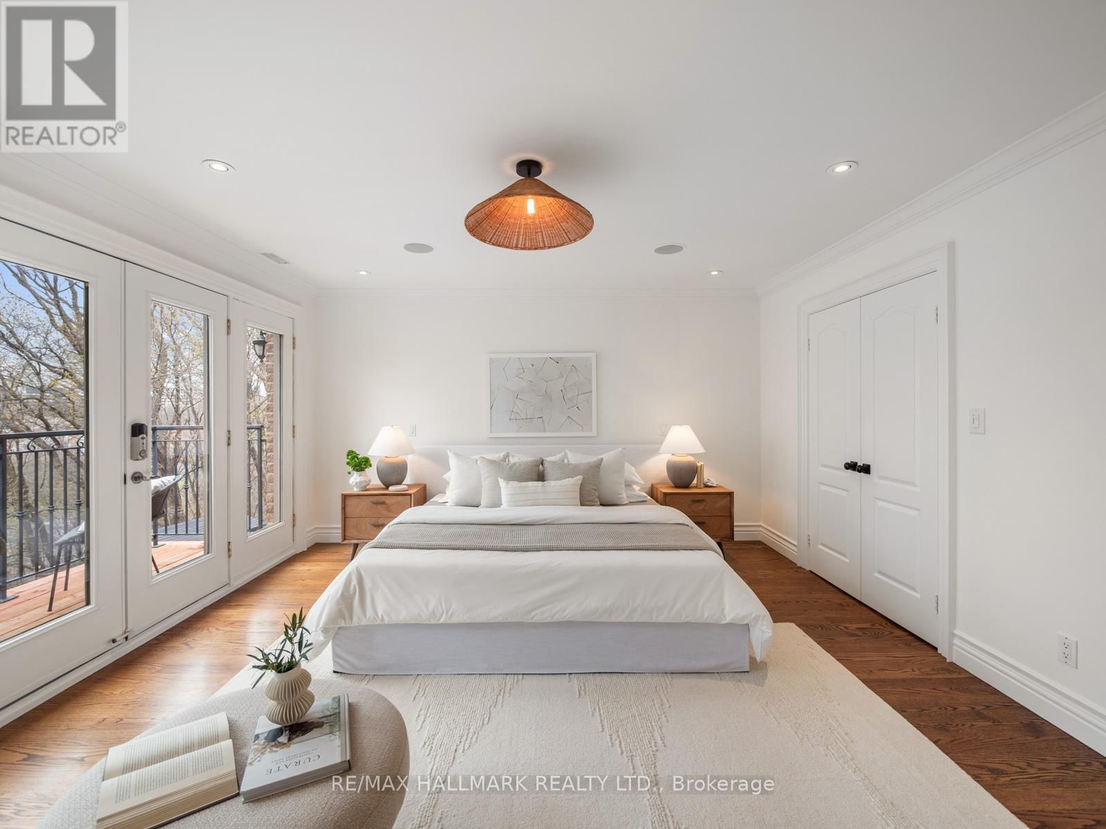 122 HOPEDALE AVENUE Image 21