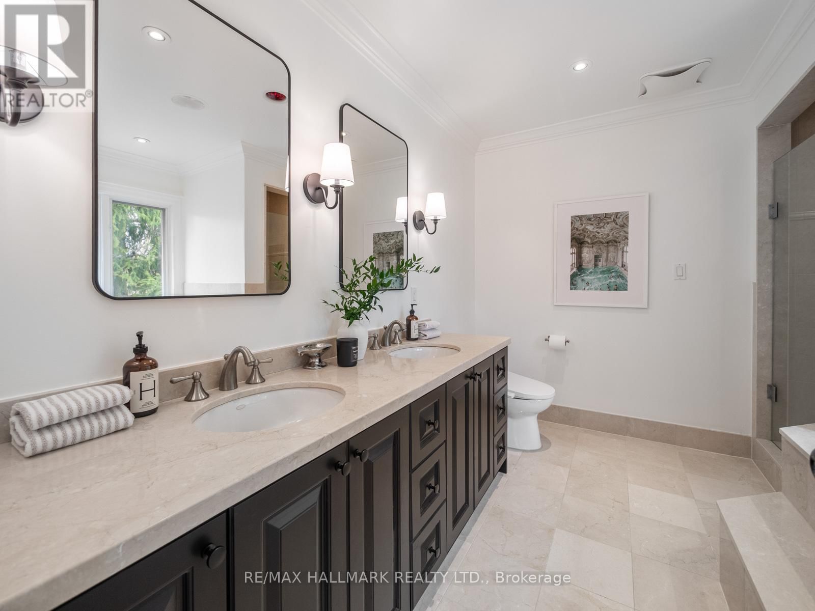 122 HOPEDALE AVENUE Image 26