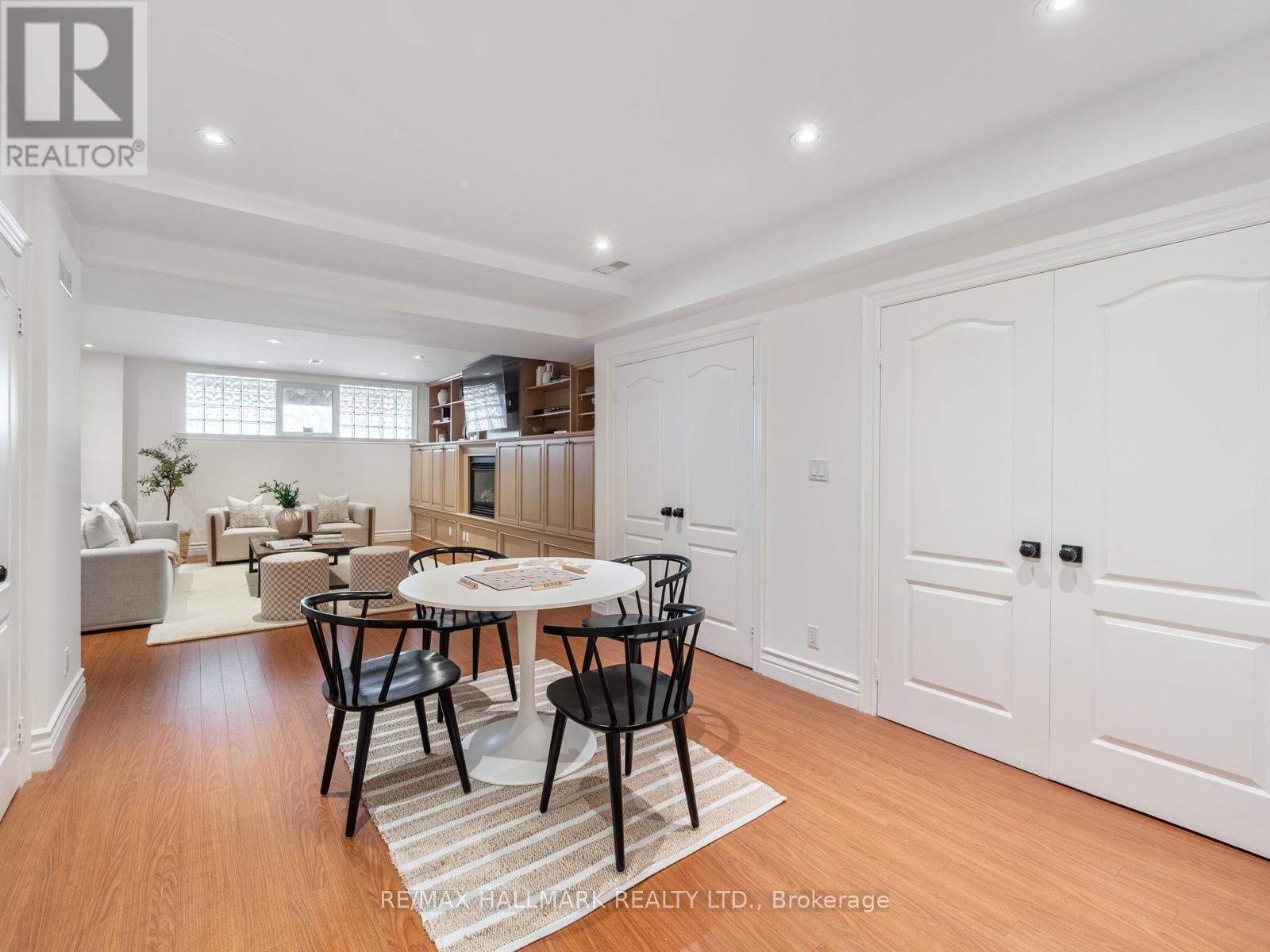 122 HOPEDALE AVENUE Image 36