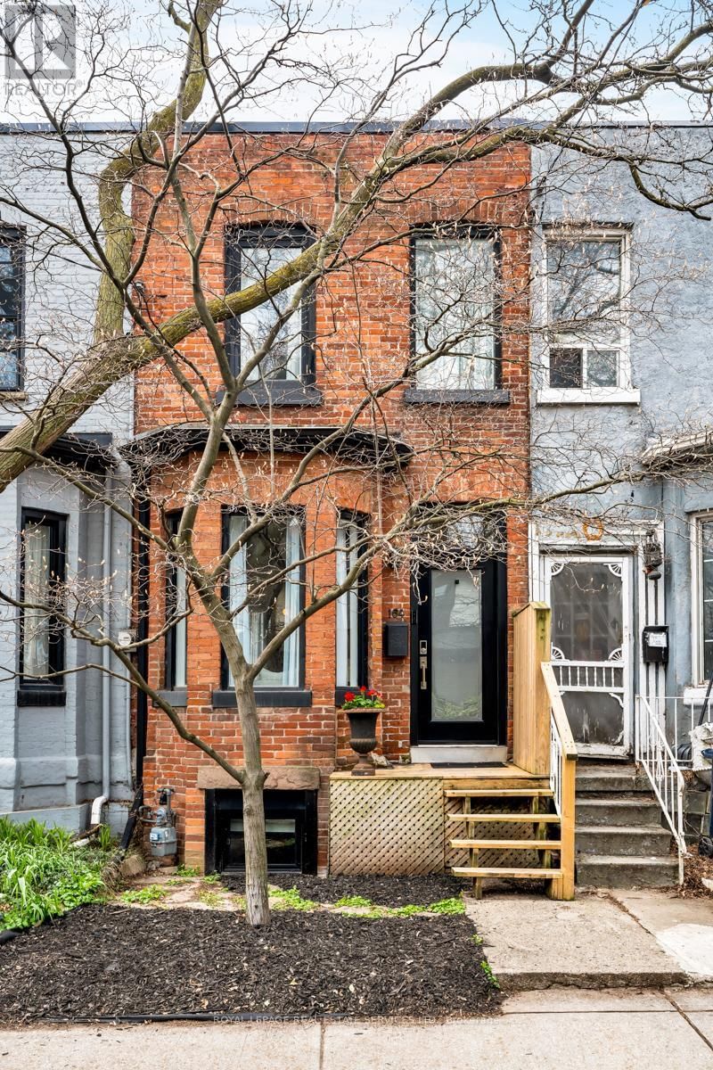 164 MUNRO STREET Image 2