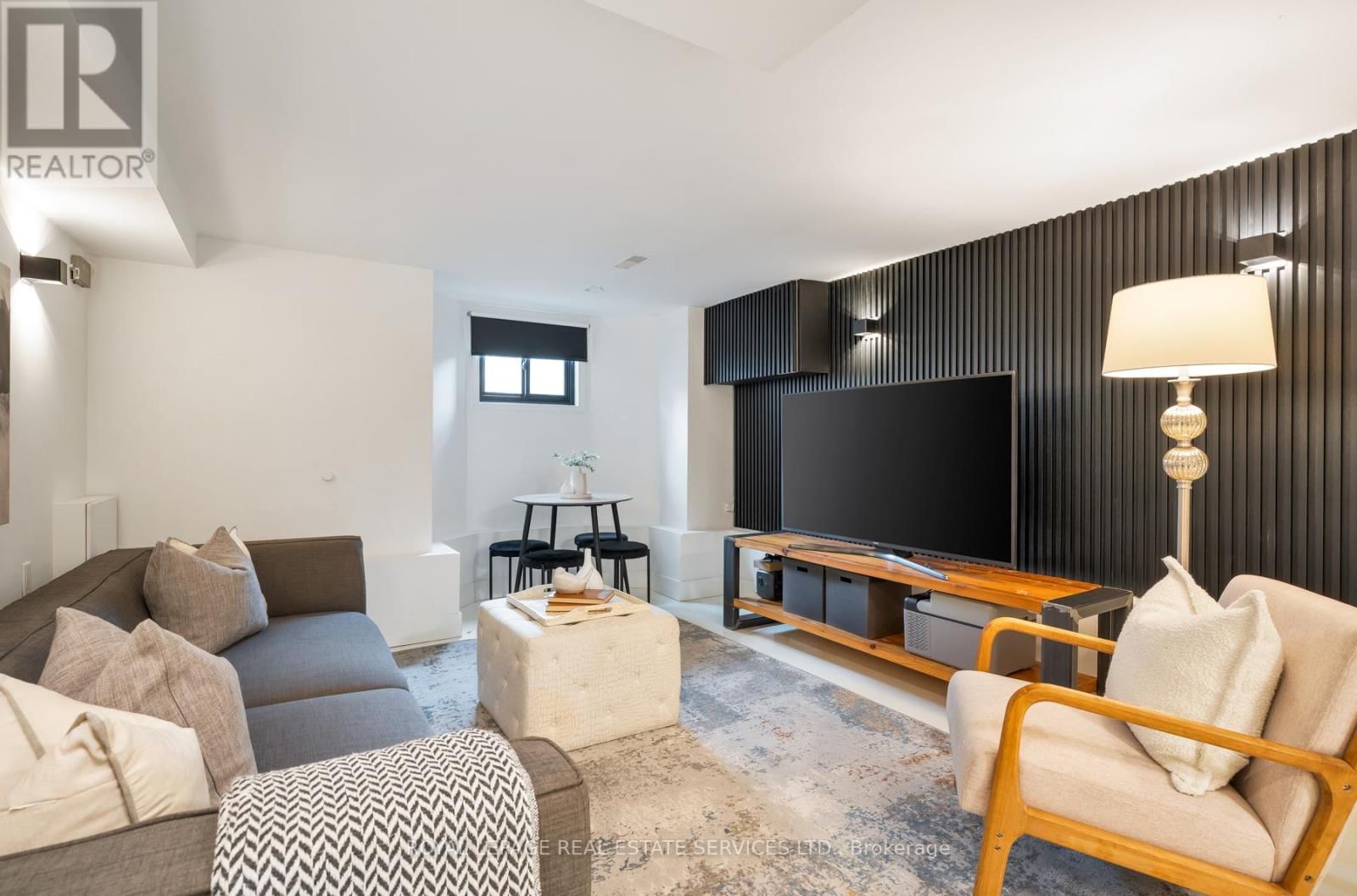 164 MUNRO STREET Image 34