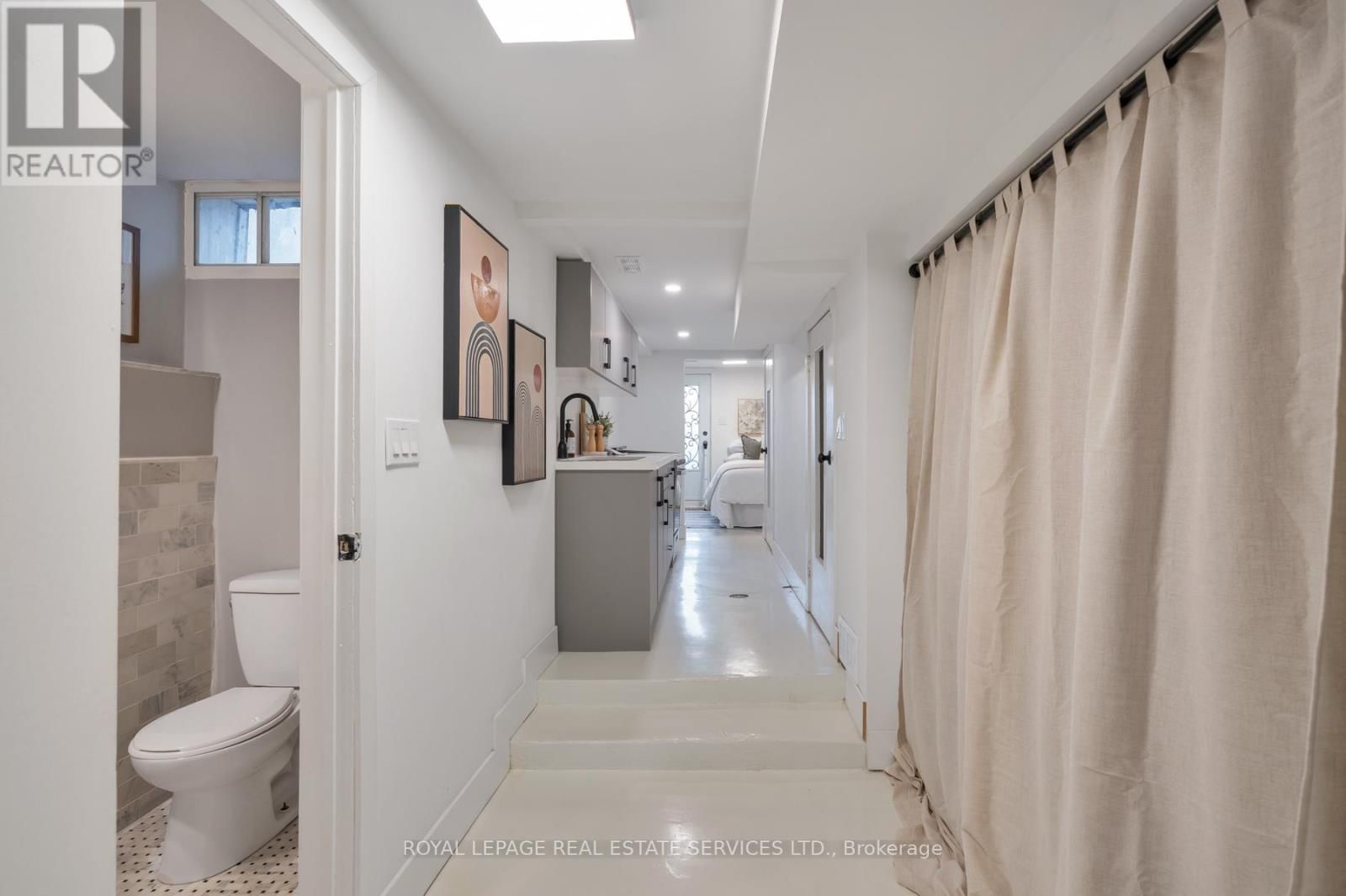 164 MUNRO STREET Image 41