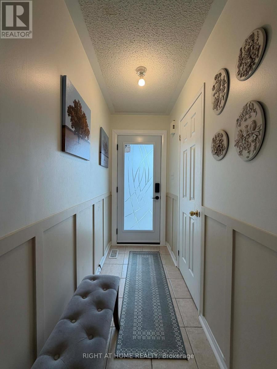 63 CANDLEBROOK DRIVE SOUTH Image 4