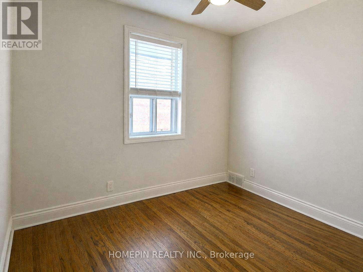 111 SHARPE STREET Image 10