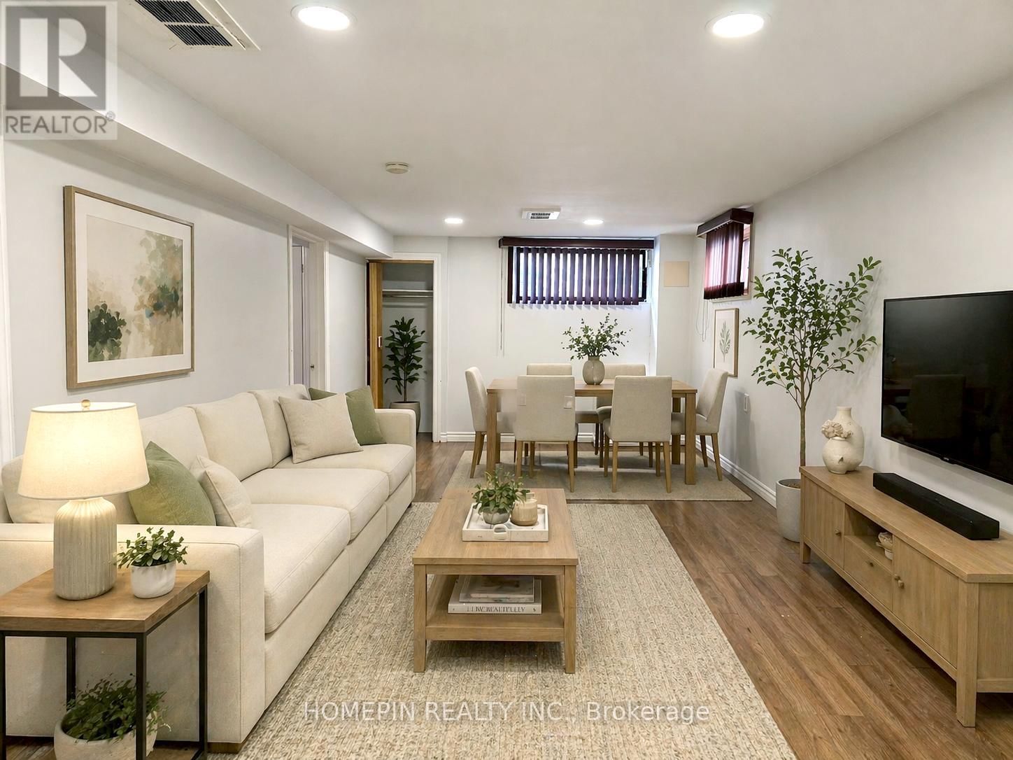 111 SHARPE STREET Image 13