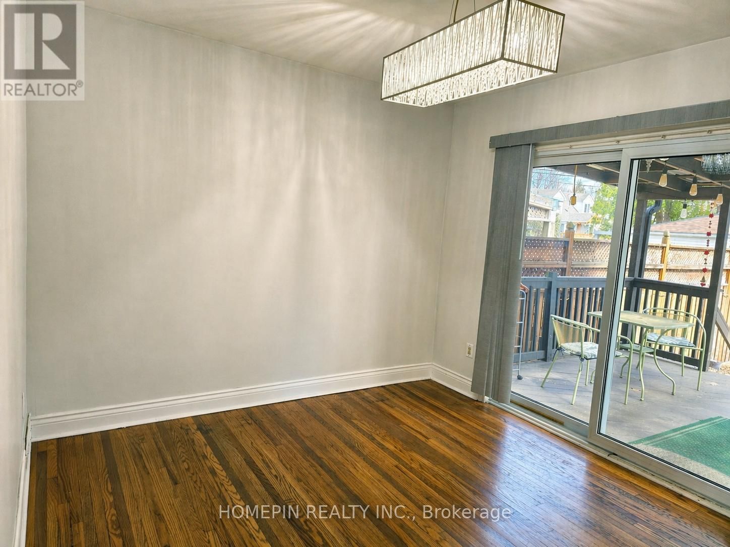 111 SHARPE STREET Image 6