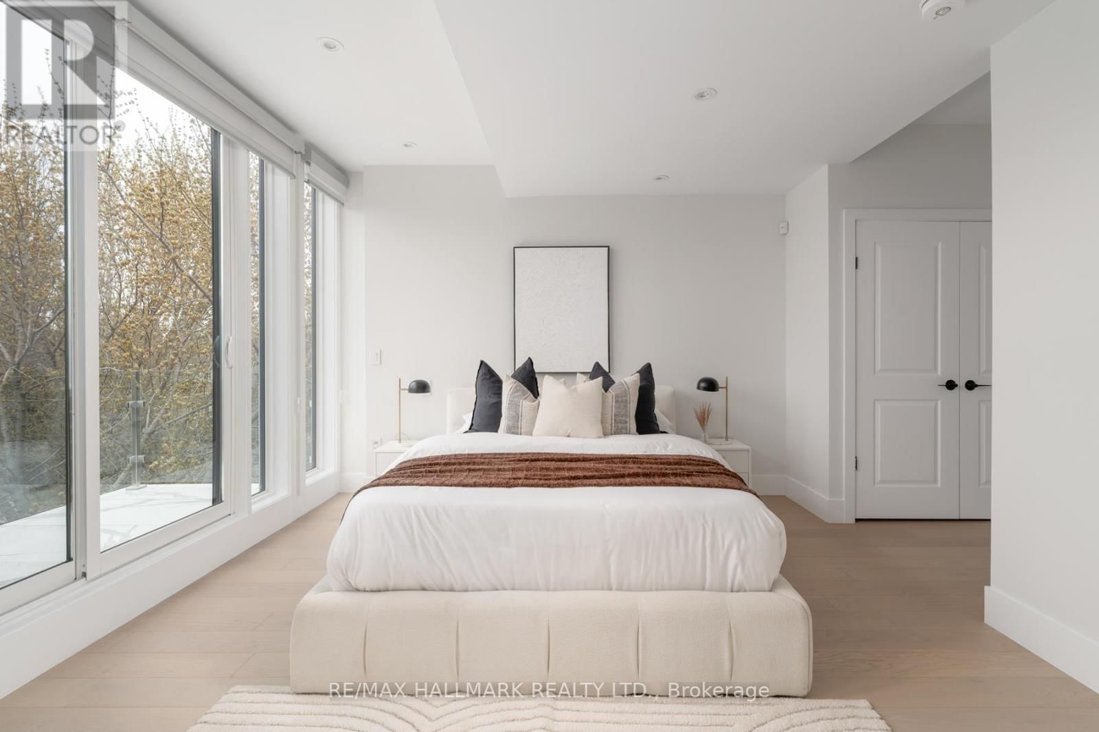 167 SAMMON AVENUE Image 21