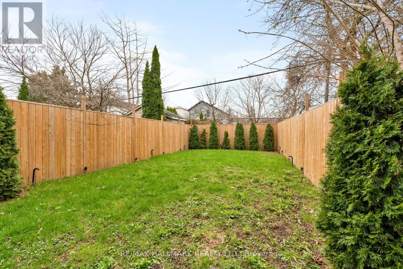 167 SAMMON AVENUE Image 40