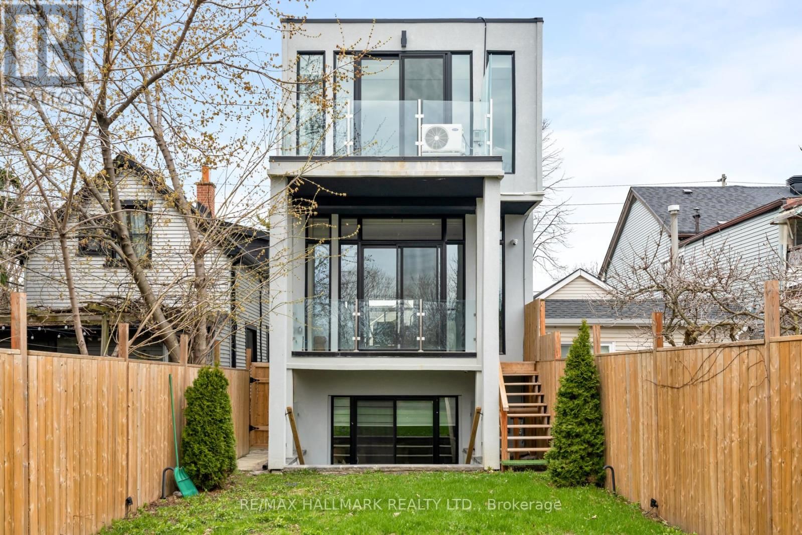 167 SAMMON AVENUE Image 43