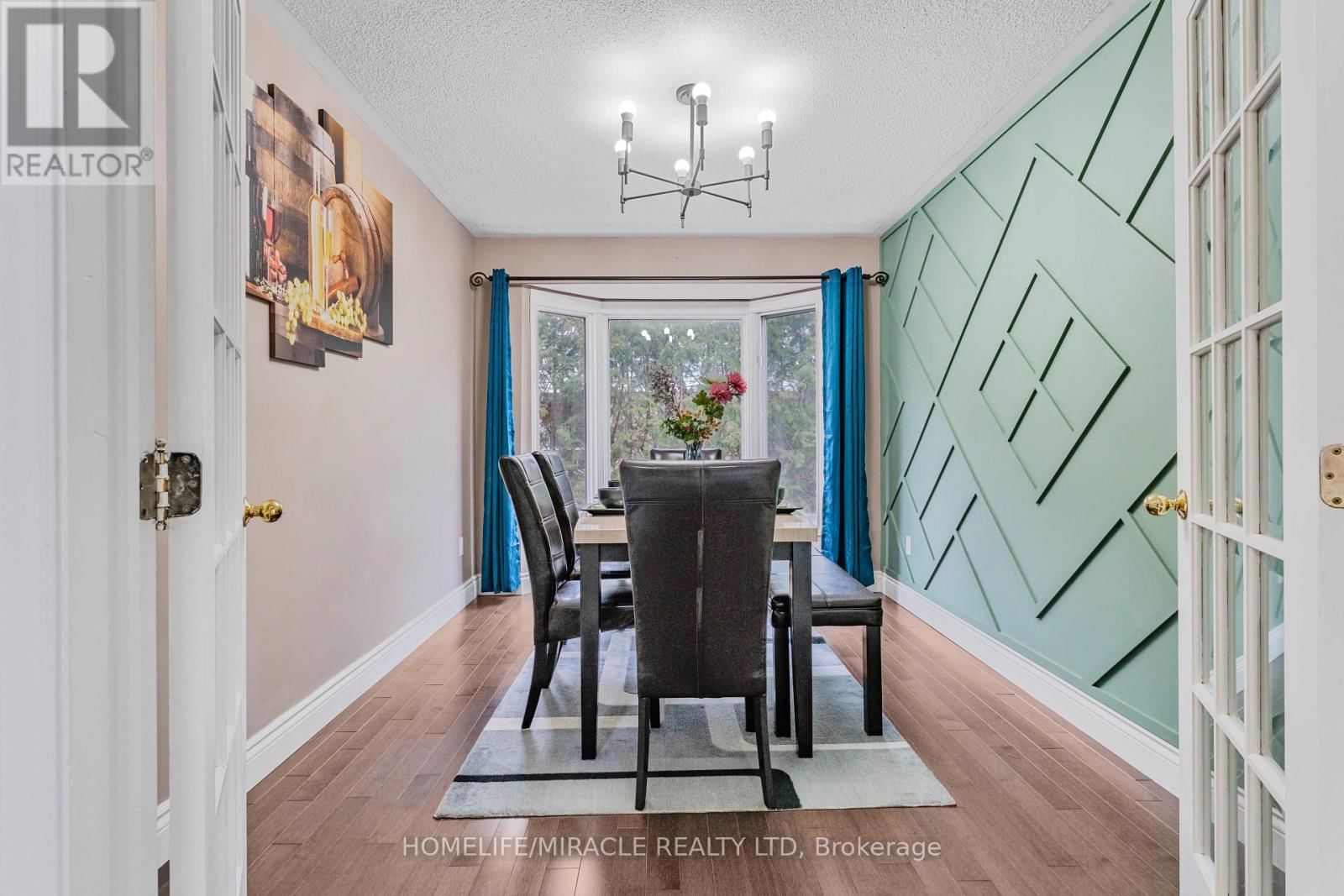 33 AUBURN LANE Image 21