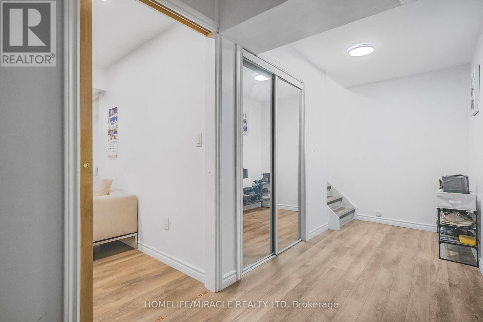 33 AUBURN LANE Image 37