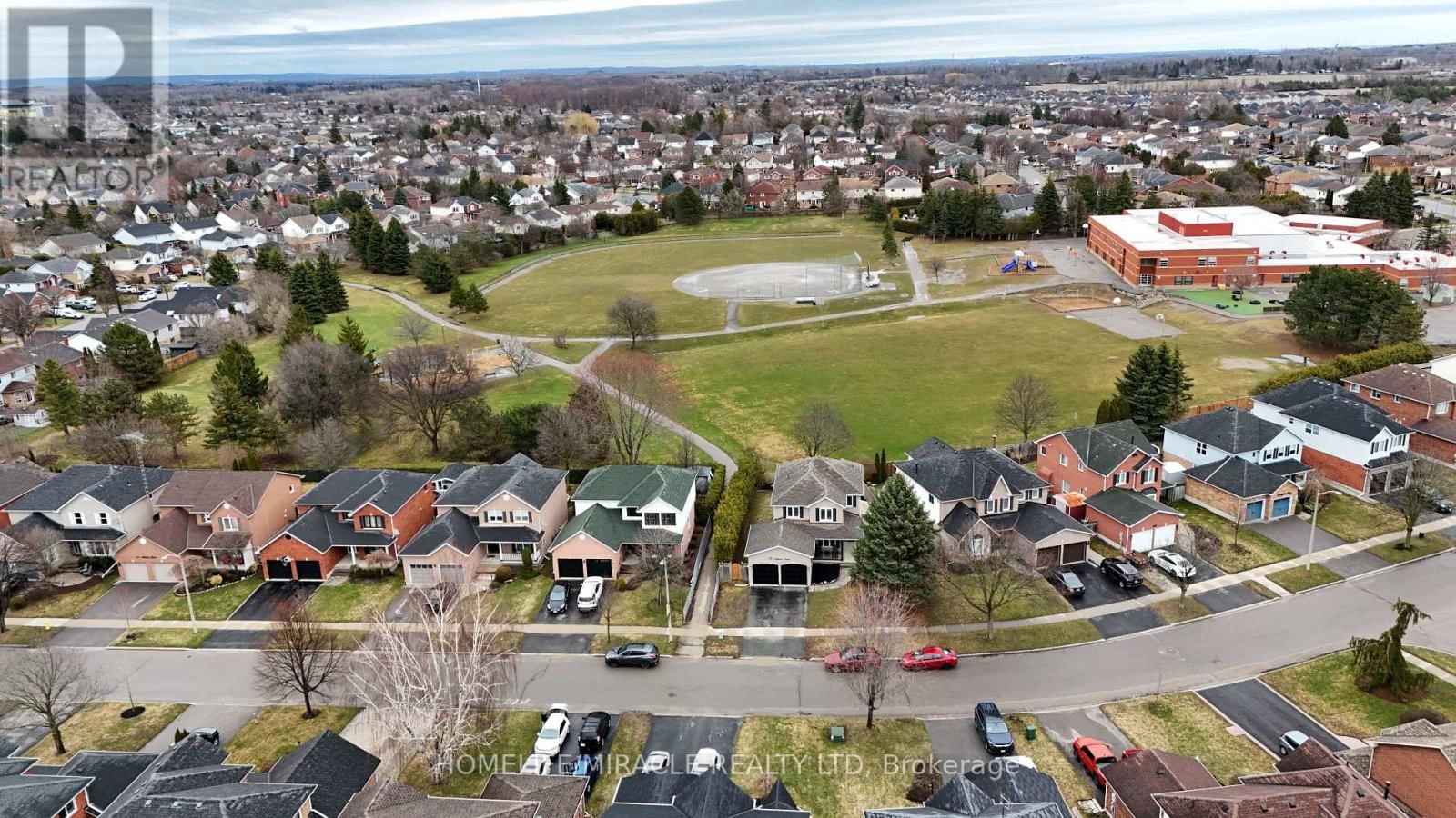 33 AUBURN LANE Image 49