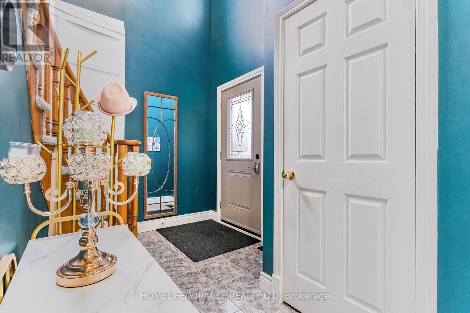 33 AUBURN LANE Image 6