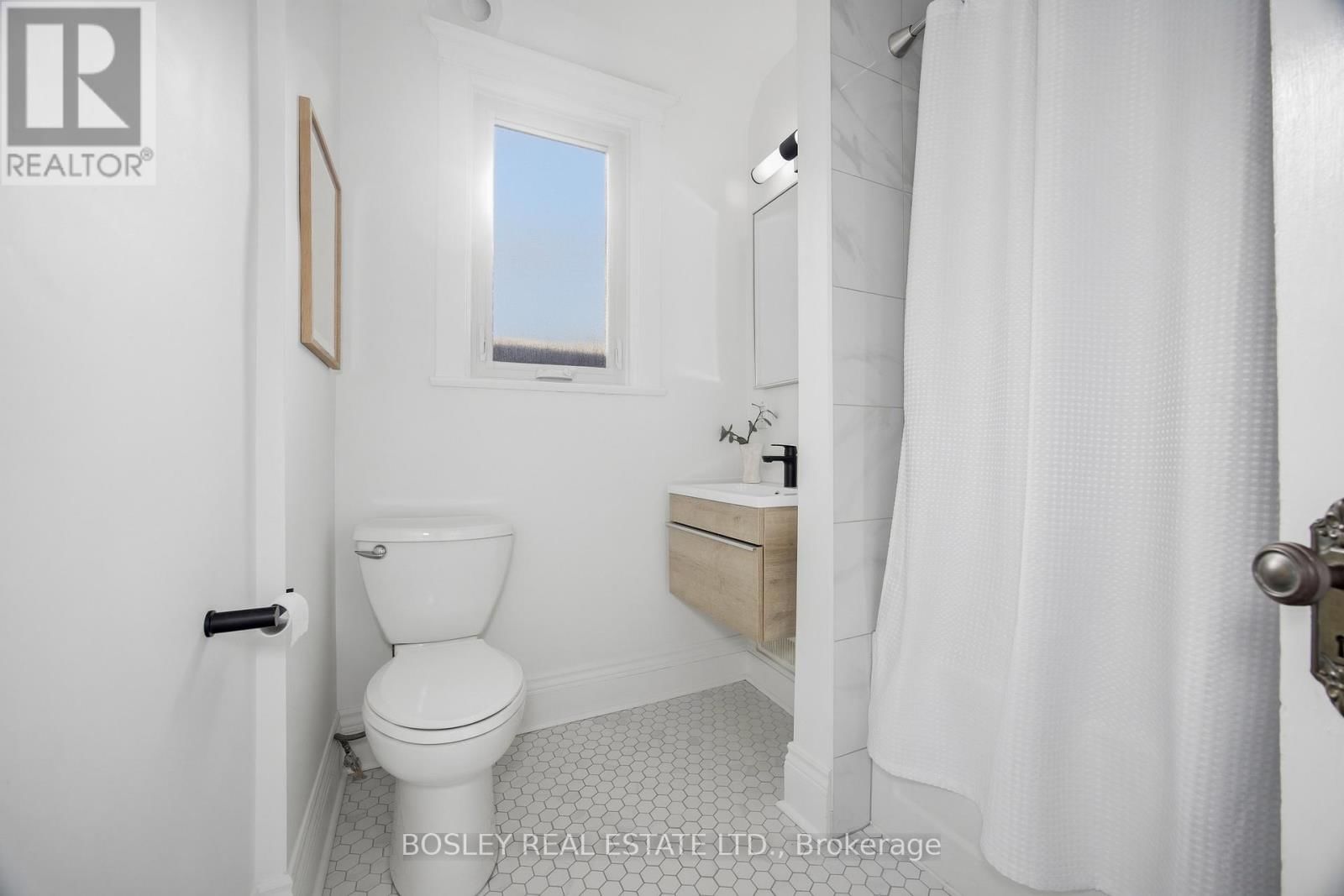 118 MOUNTJOY AVENUE Image 17