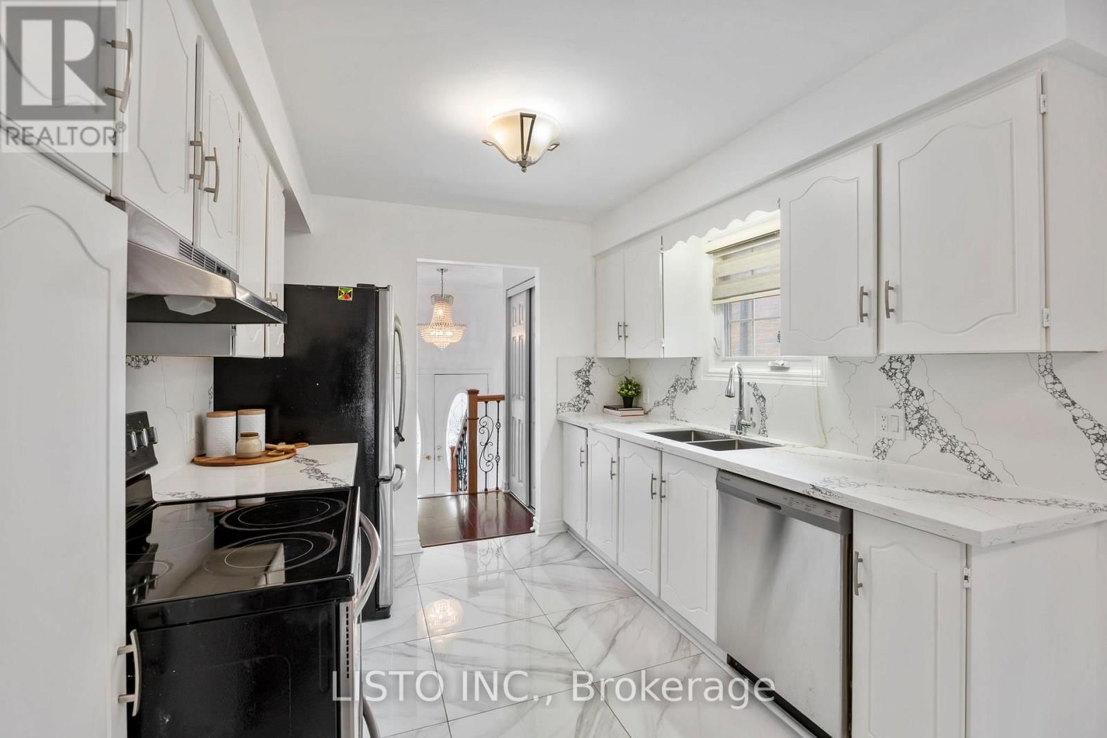 43 ROBBINSTONE DRIVE Image 16