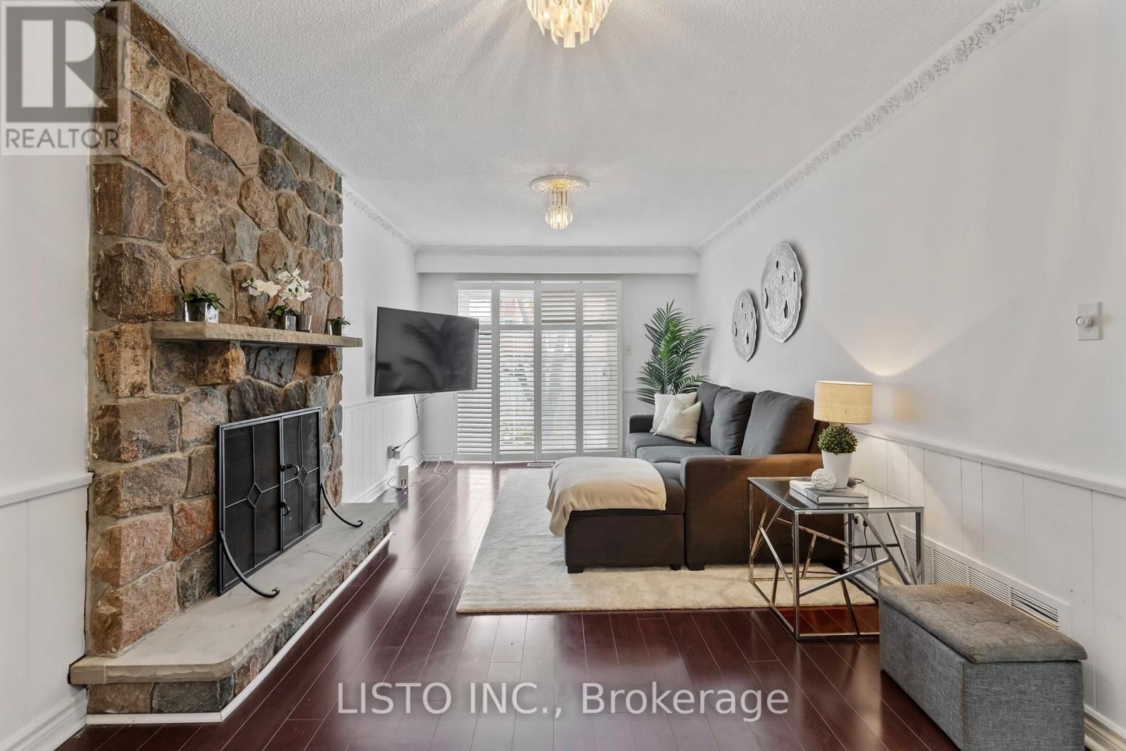 43 ROBBINSTONE DRIVE Image 20