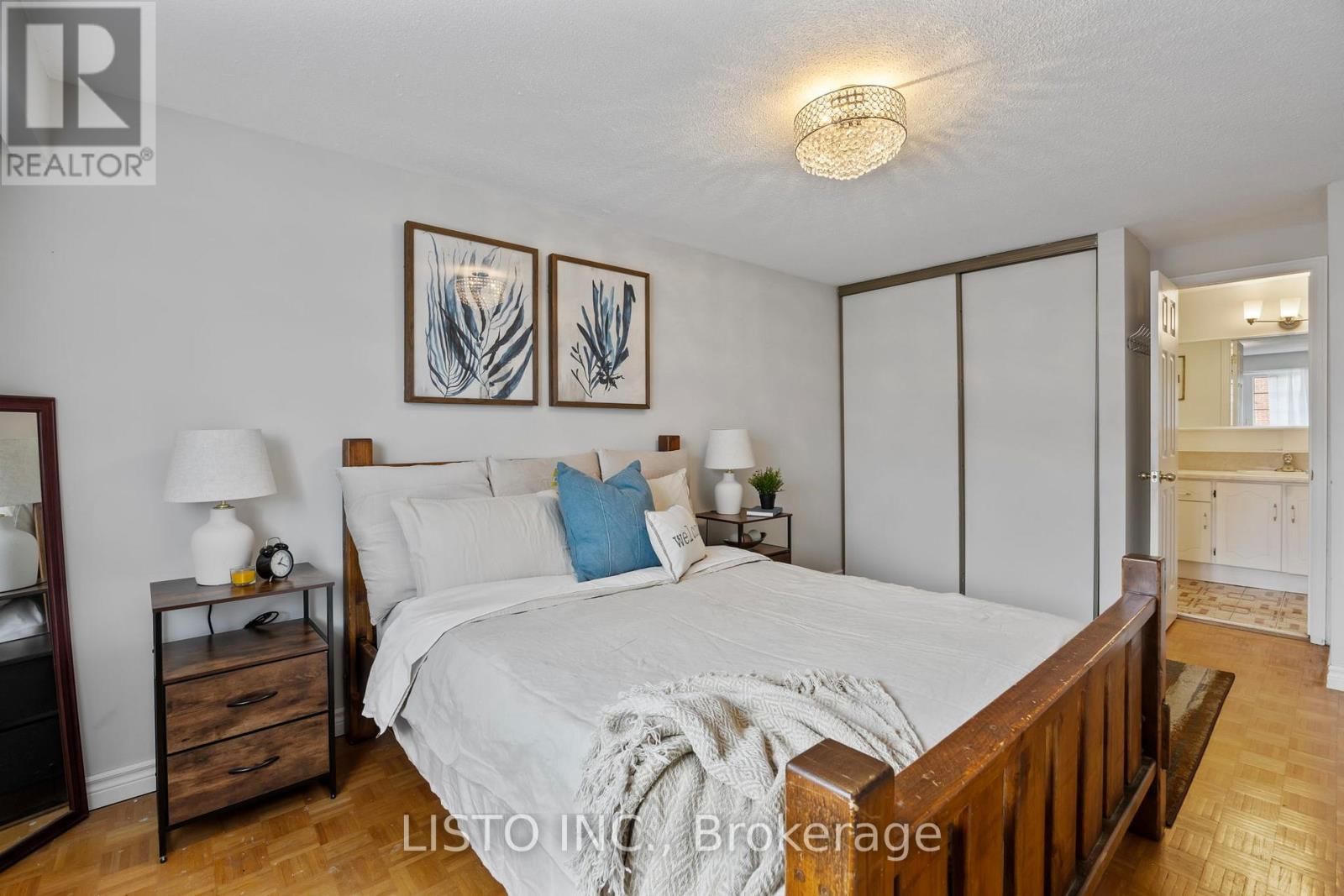 43 ROBBINSTONE DRIVE Image 28