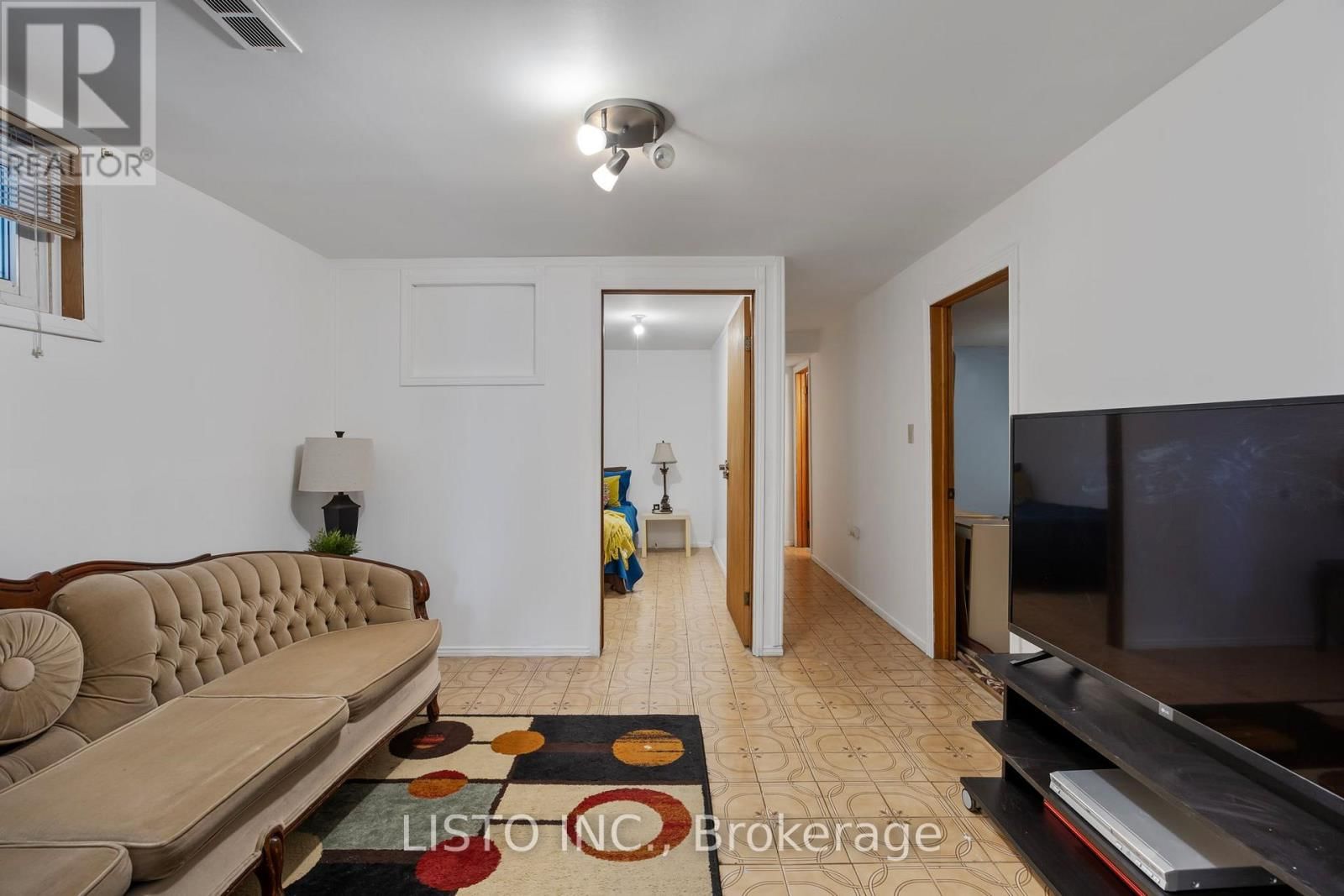 43 ROBBINSTONE DRIVE Image 35