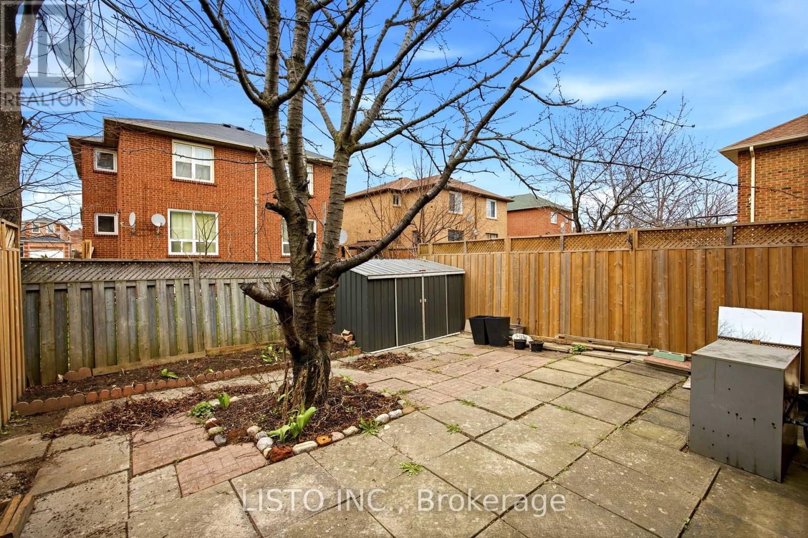 43 ROBBINSTONE DRIVE Image 39