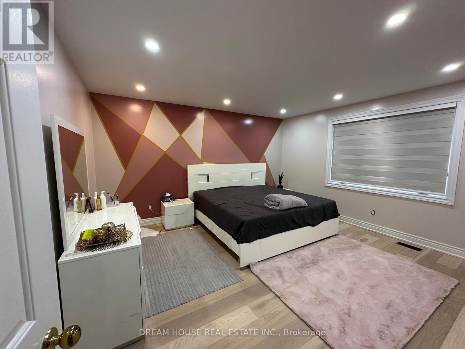 20 HAROLD STREET Image 11