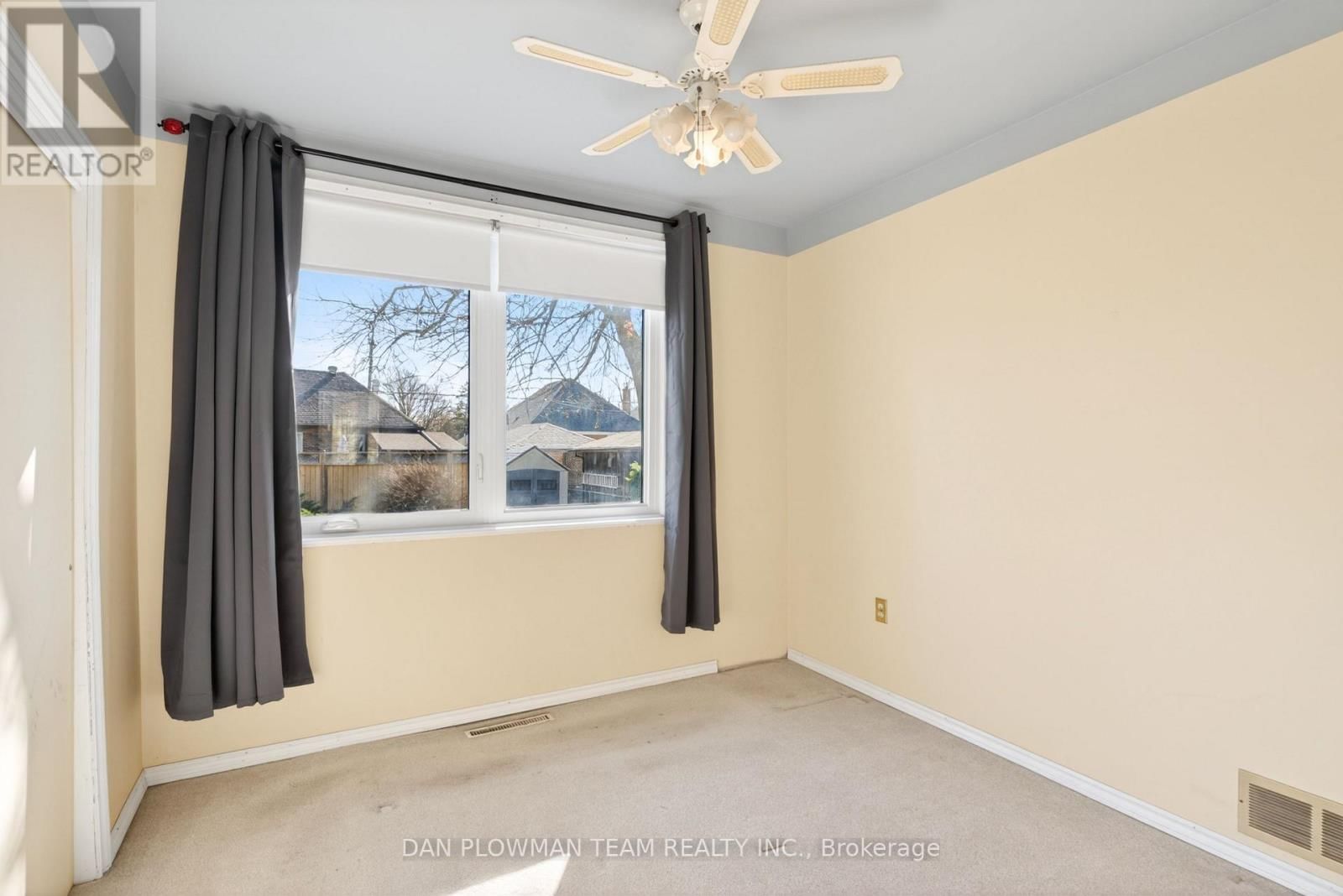 23 PATRICIA AVENUE Image 13