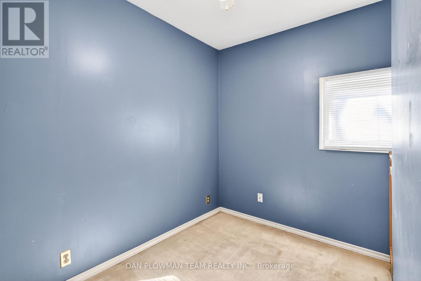 23 PATRICIA AVENUE Image 15