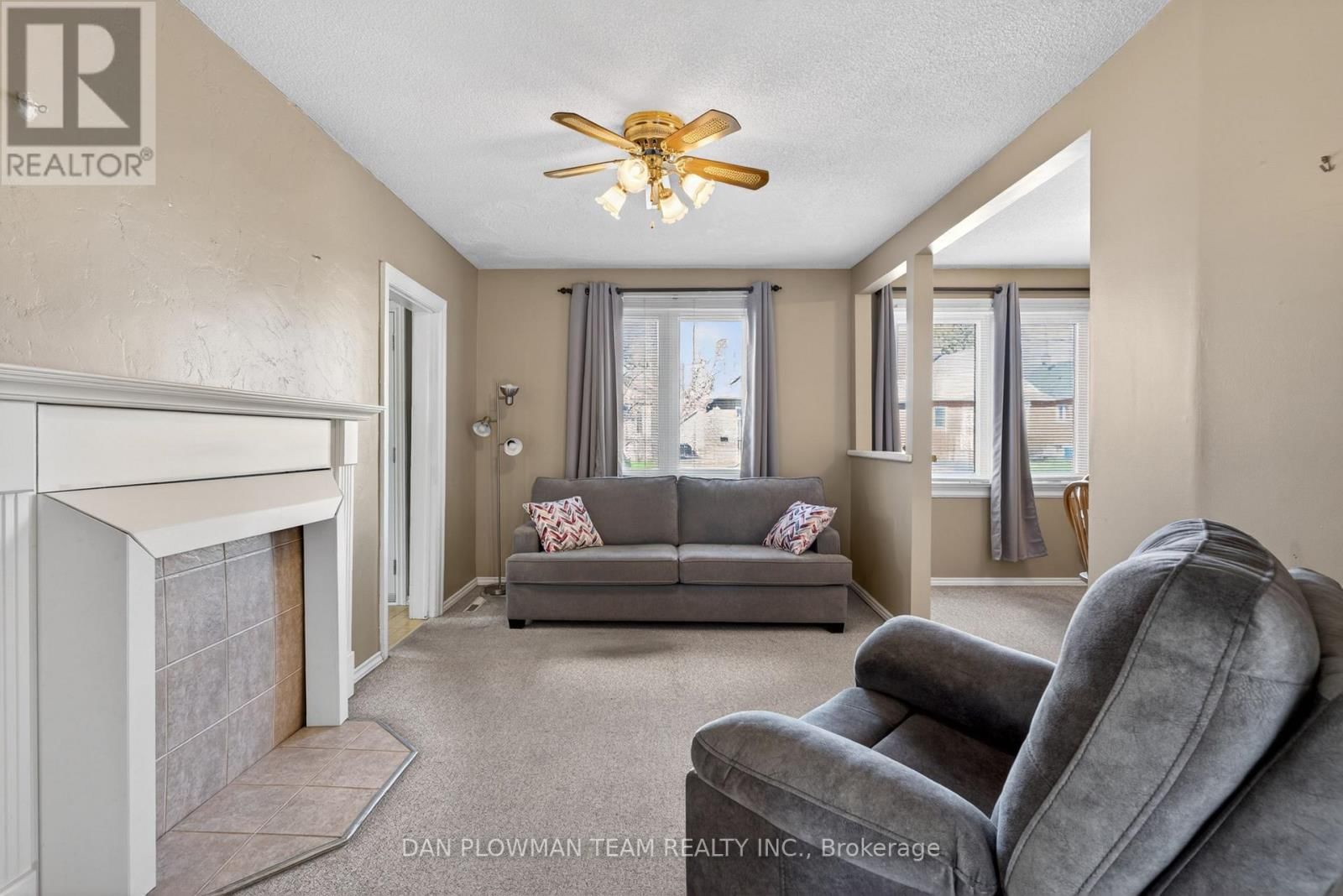 23 PATRICIA AVENUE Image 5