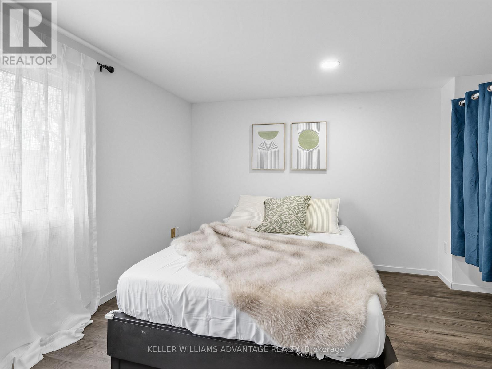 159 - 275 BROADVIEW AVENUE Image 14