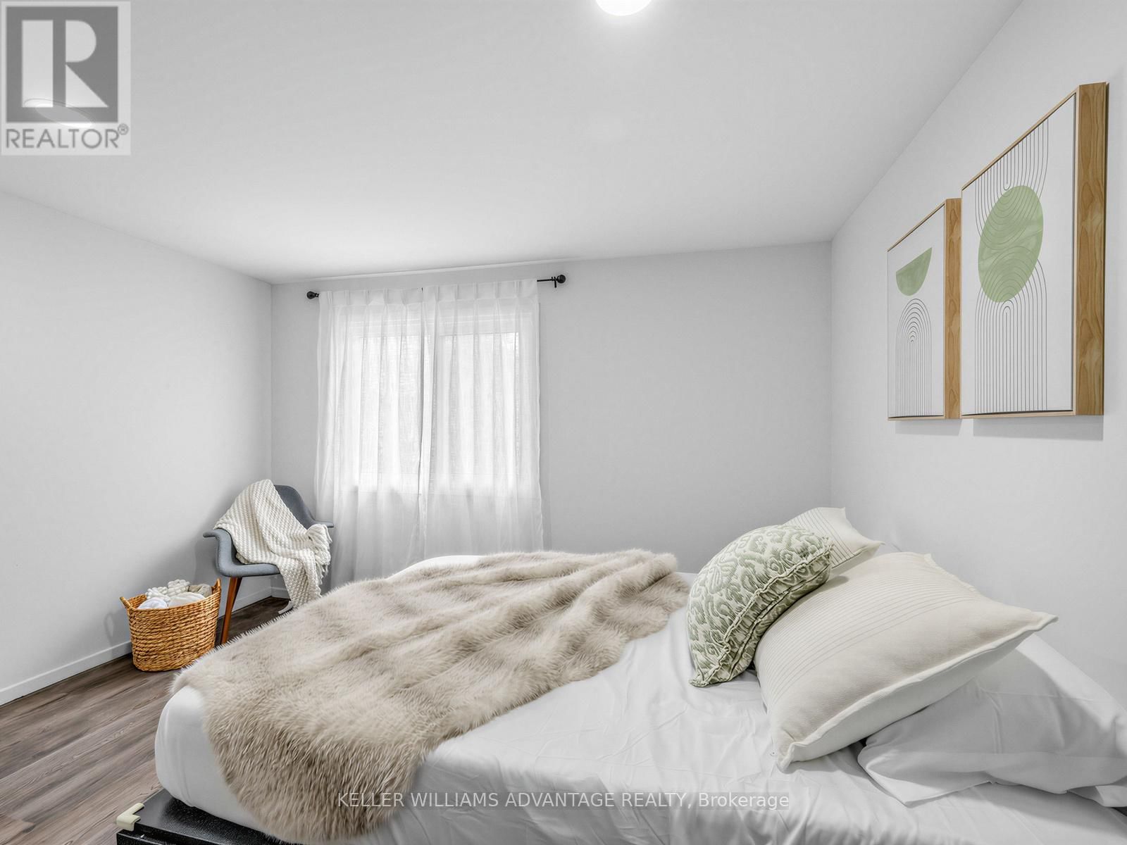 159 - 275 BROADVIEW AVENUE Image 16