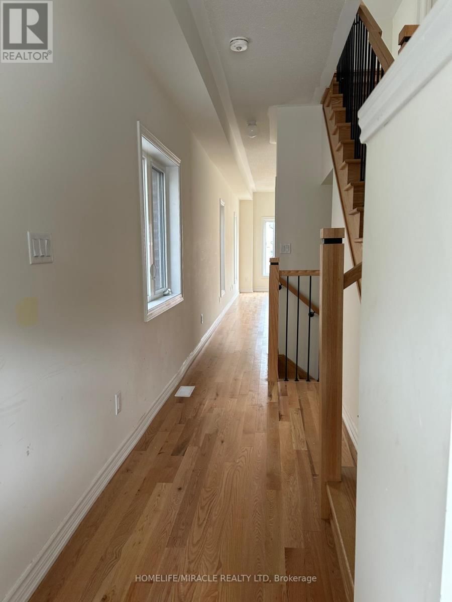 2547 HIBISCUS DRIVE Image 10