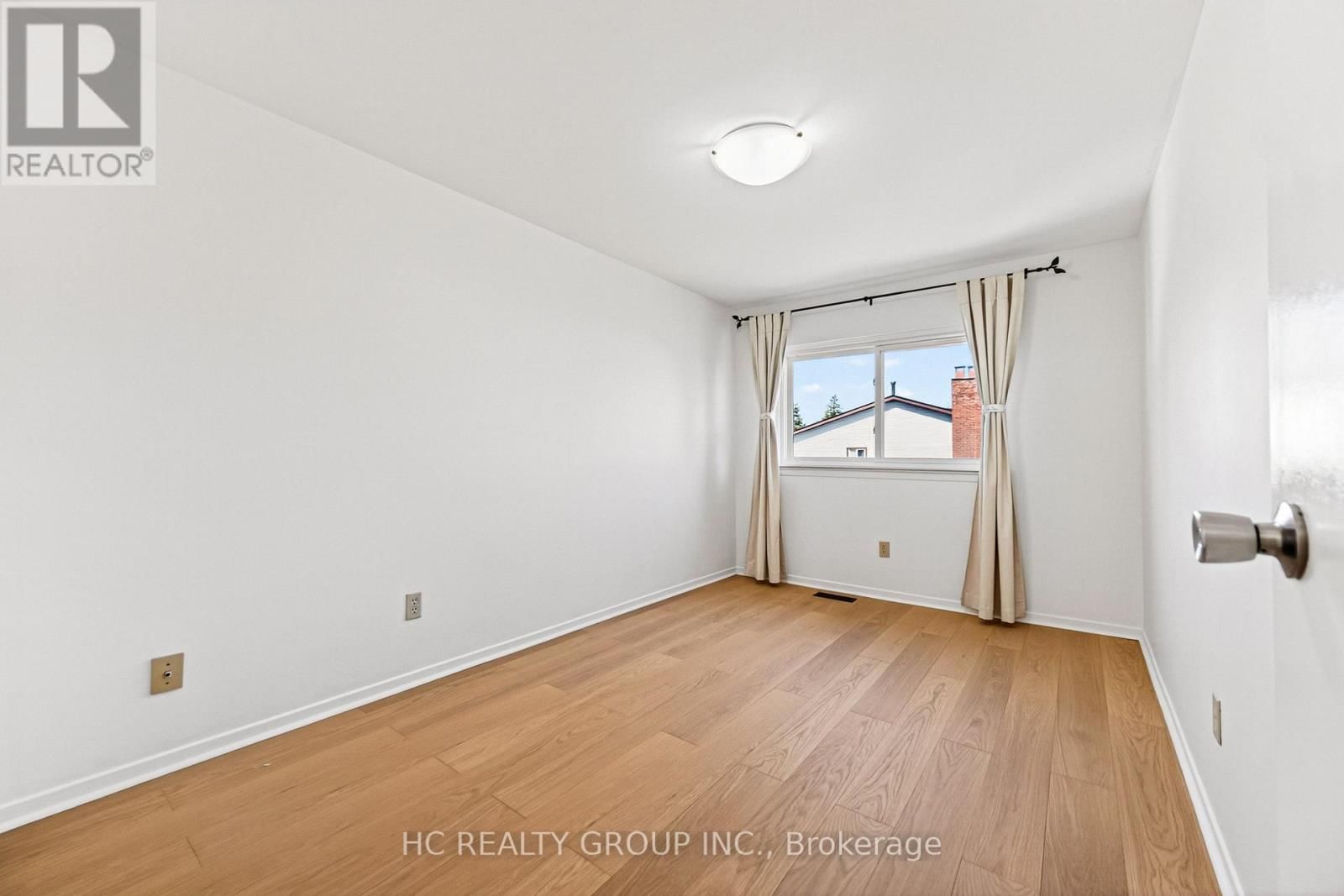 40 SOUTH SHIELDS AVENUE Image 18