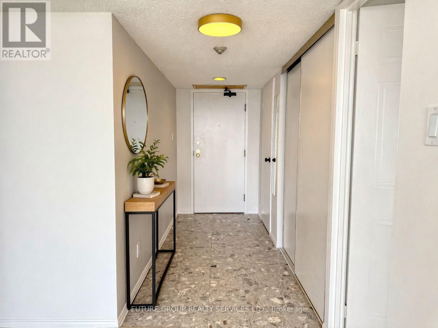 504 - 160 ALTON TOWERS CIRCLE Image 35