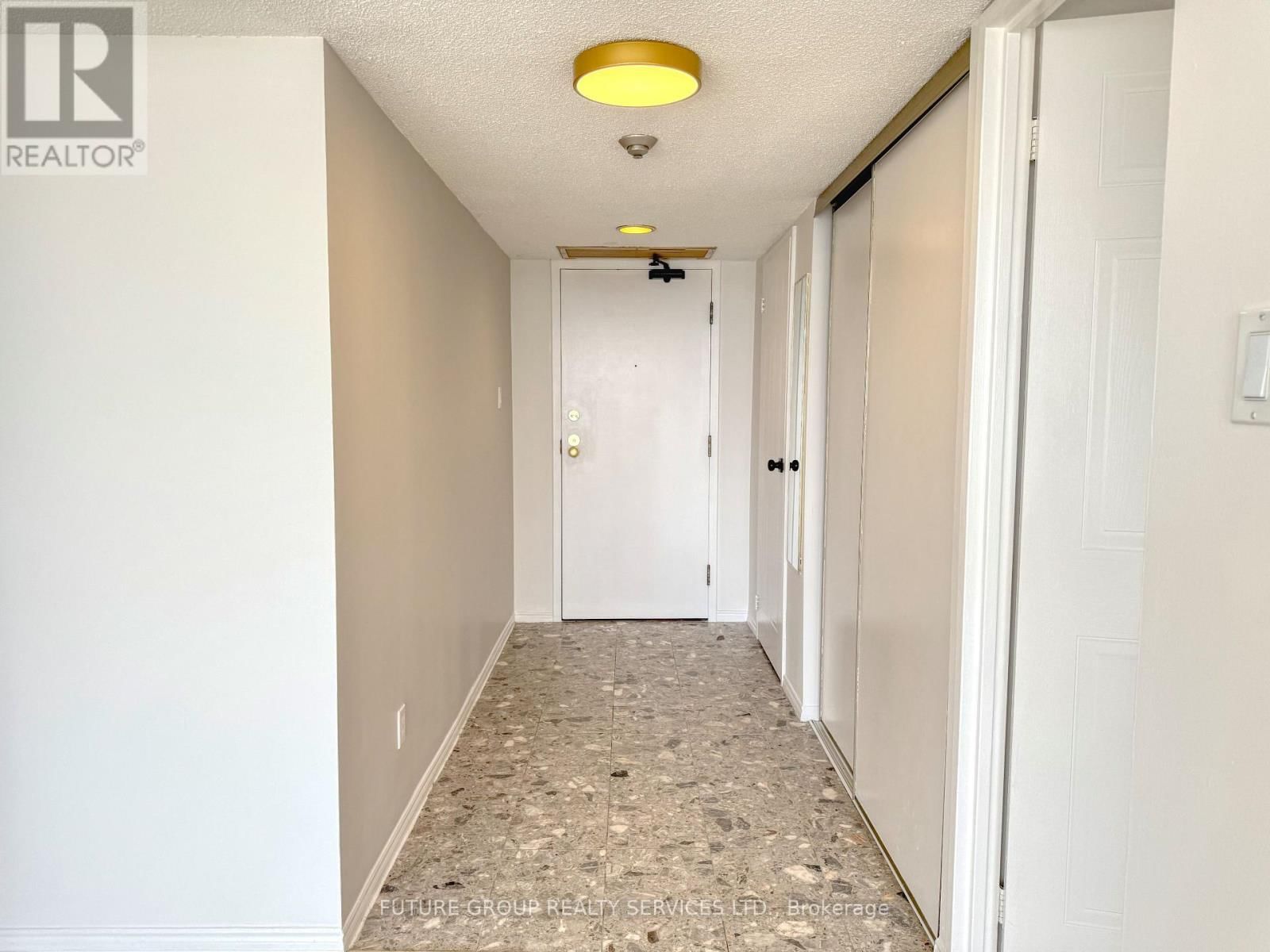 504 - 160 ALTON TOWERS CIRCLE Image 36