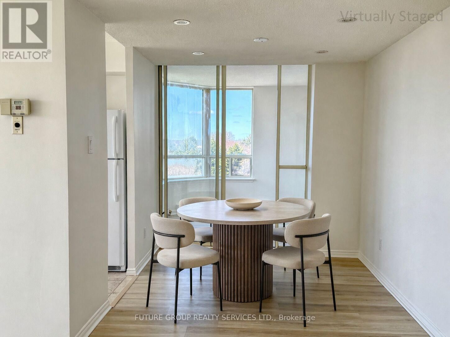 504 - 160 ALTON TOWERS CIRCLE Image 5