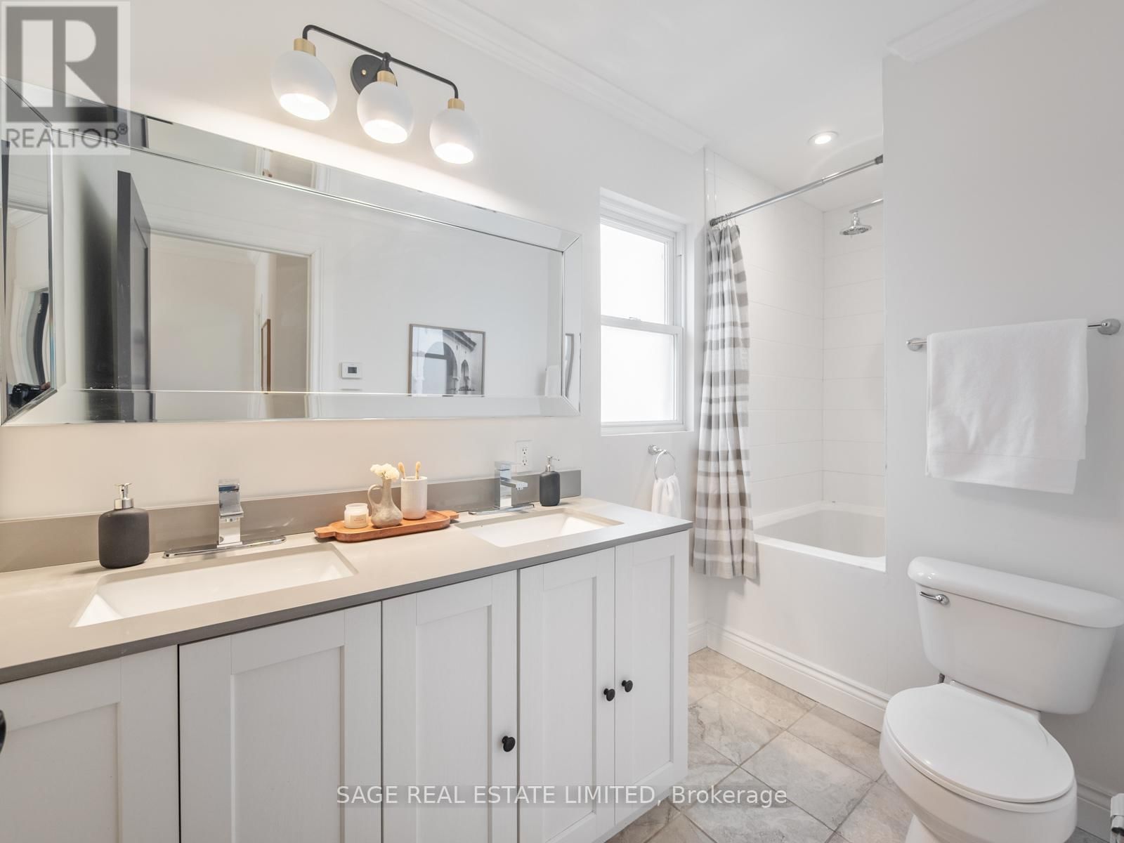 97 BOWMORE ROAD EAST Image 27